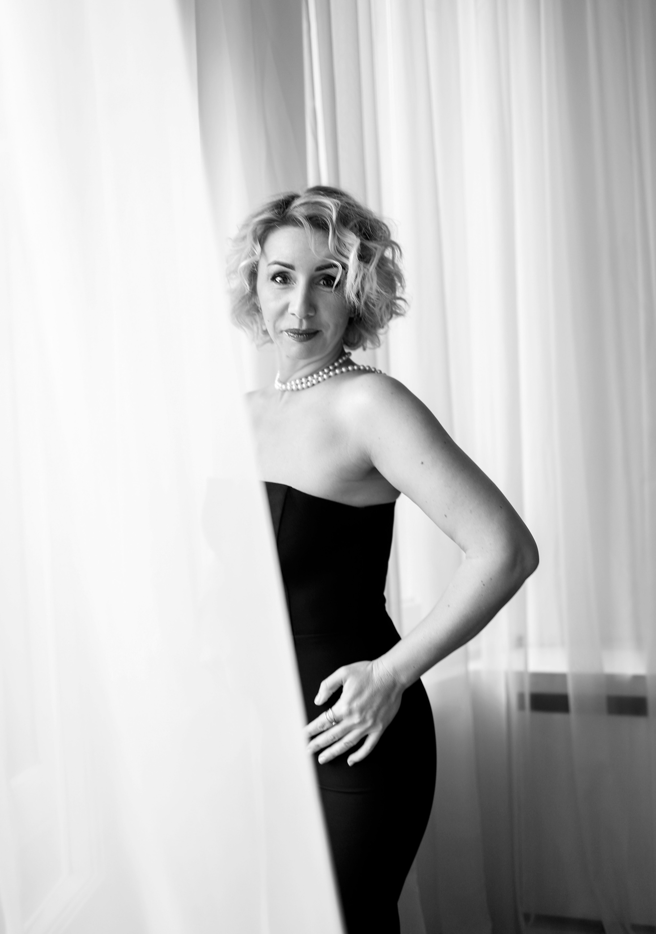 Портретный фотограф Ивона. Фотостудия во Всеволожске. Подходит для всех творческих проектов