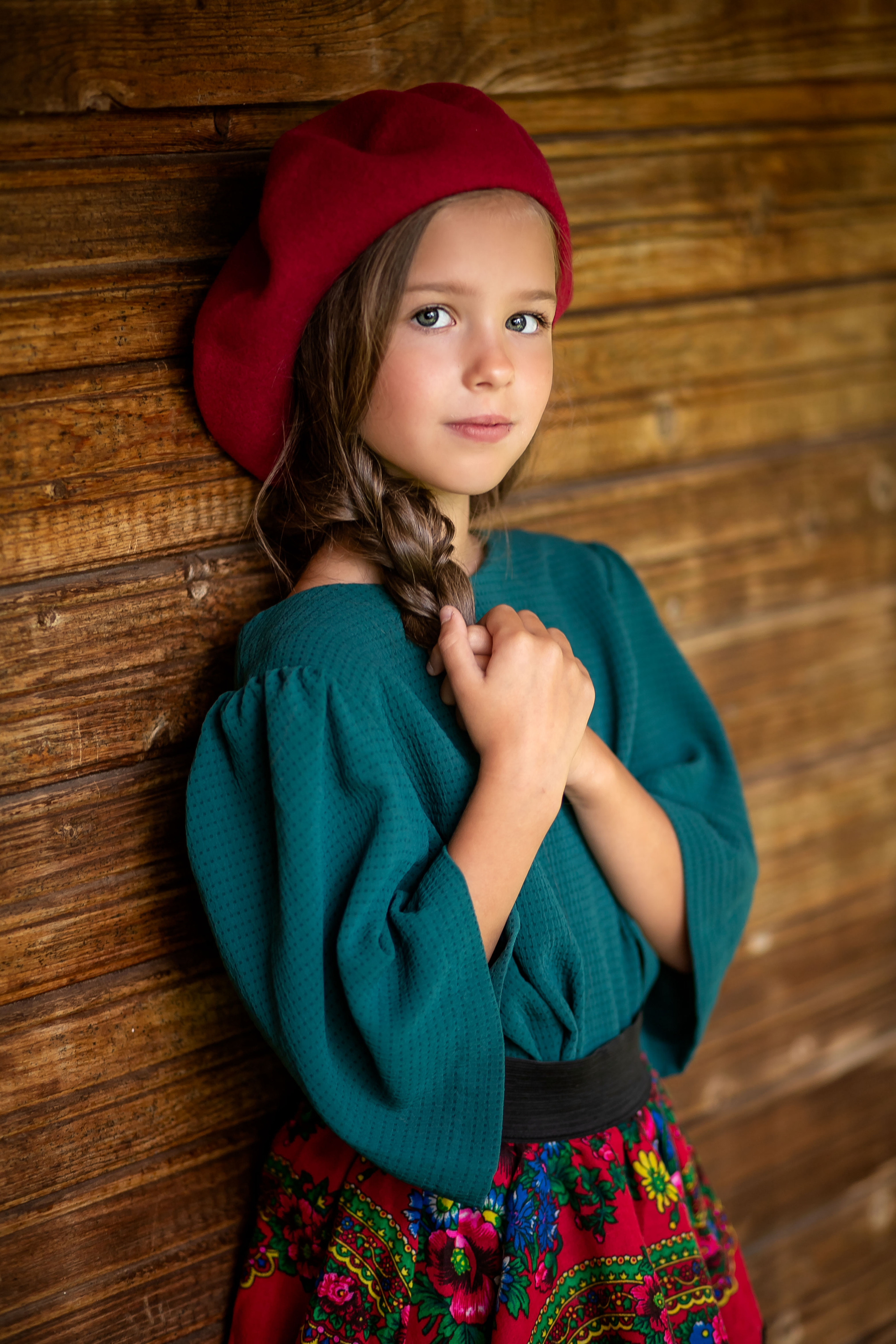 Портретный фотограф Ивона. Фотостудия во Всеволожске. Подходит для всех творческих проектов