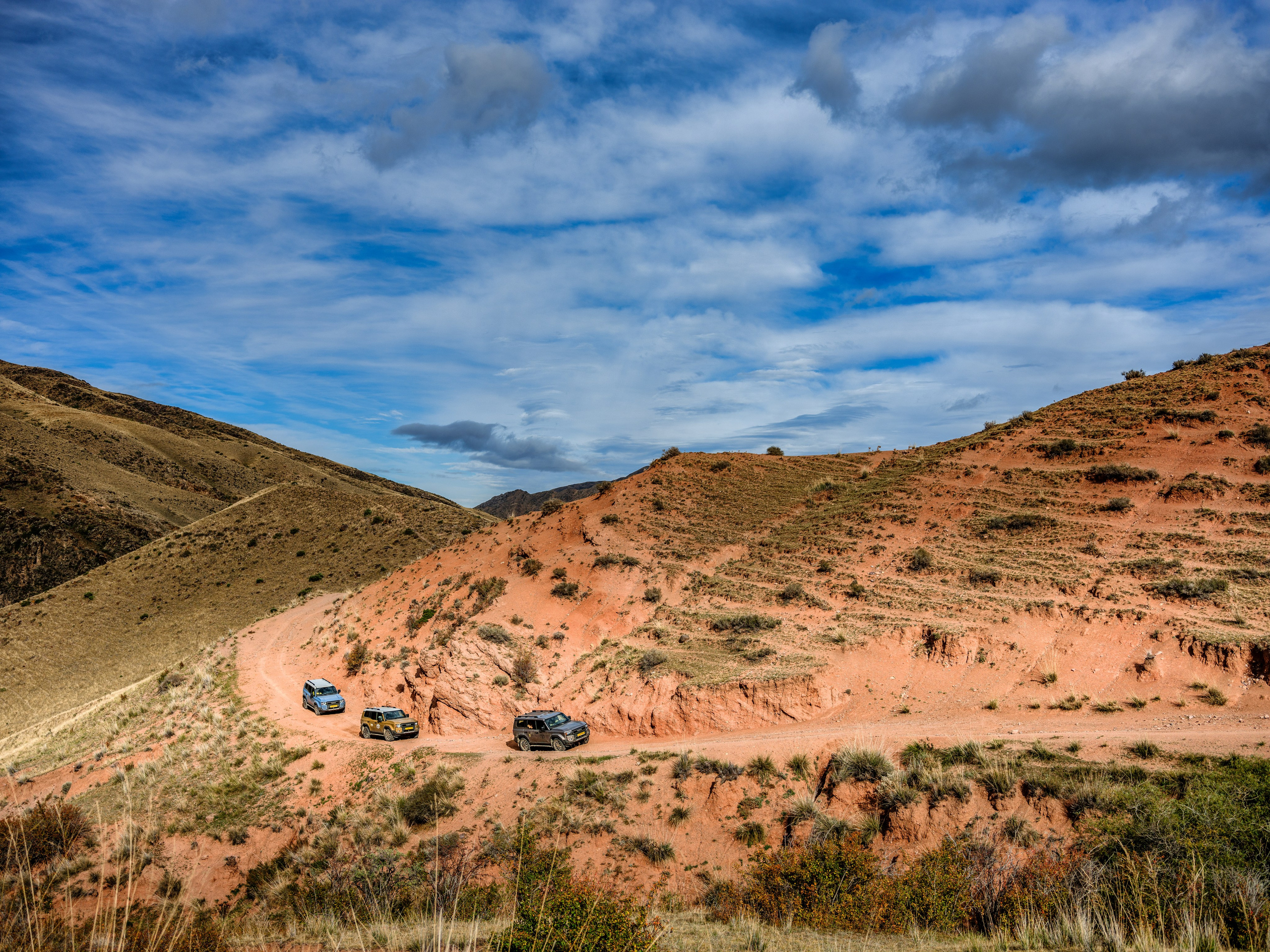 NatGeo Qaz x Toyota: осень в Алма-атинской области 2024. Свадебный и Студийный фотограф из Казахстана Артем Орлянский