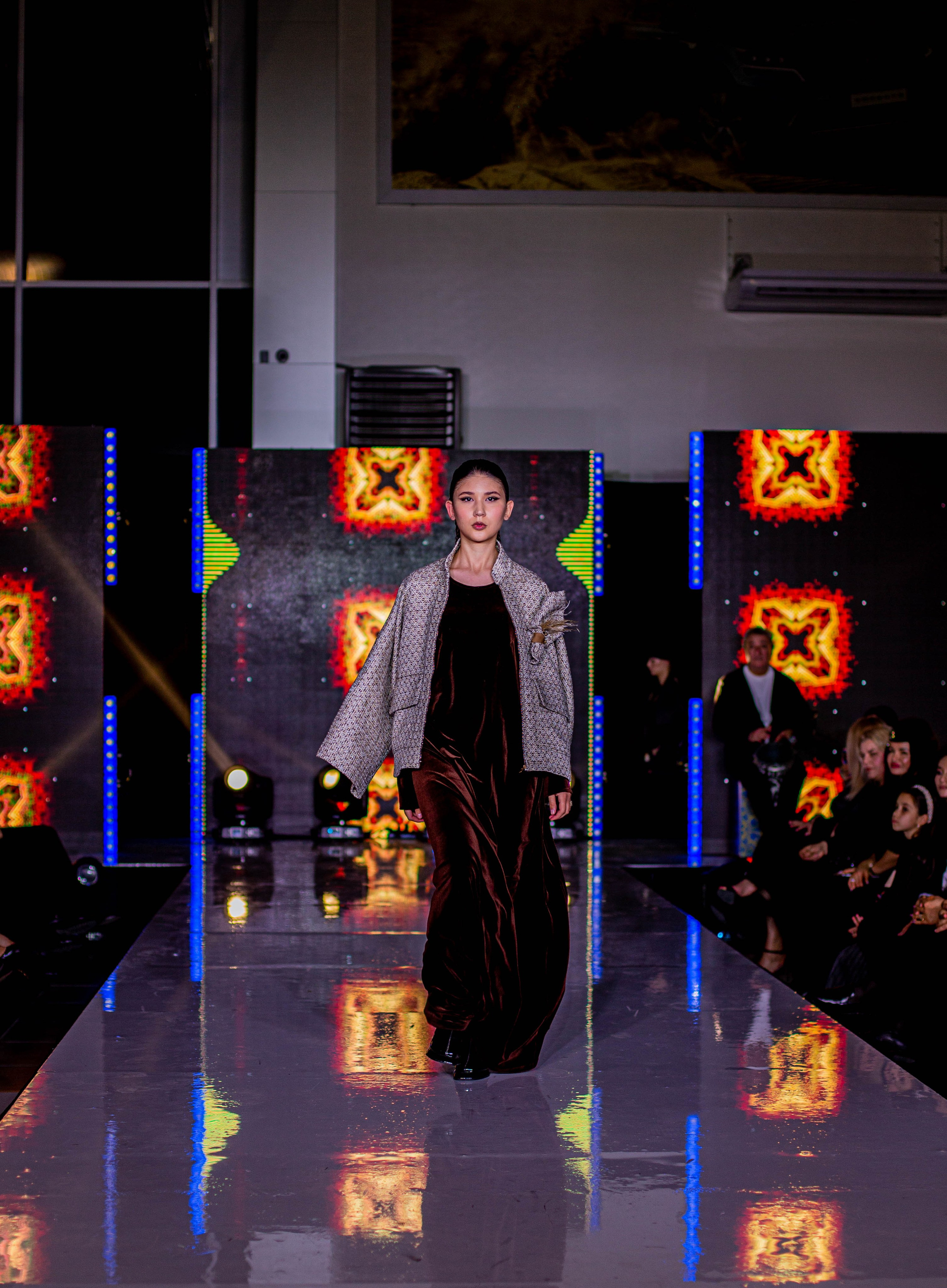 Crimean Tatar fashion show «Urba fashion day». Beye Shevkiyeva Photography