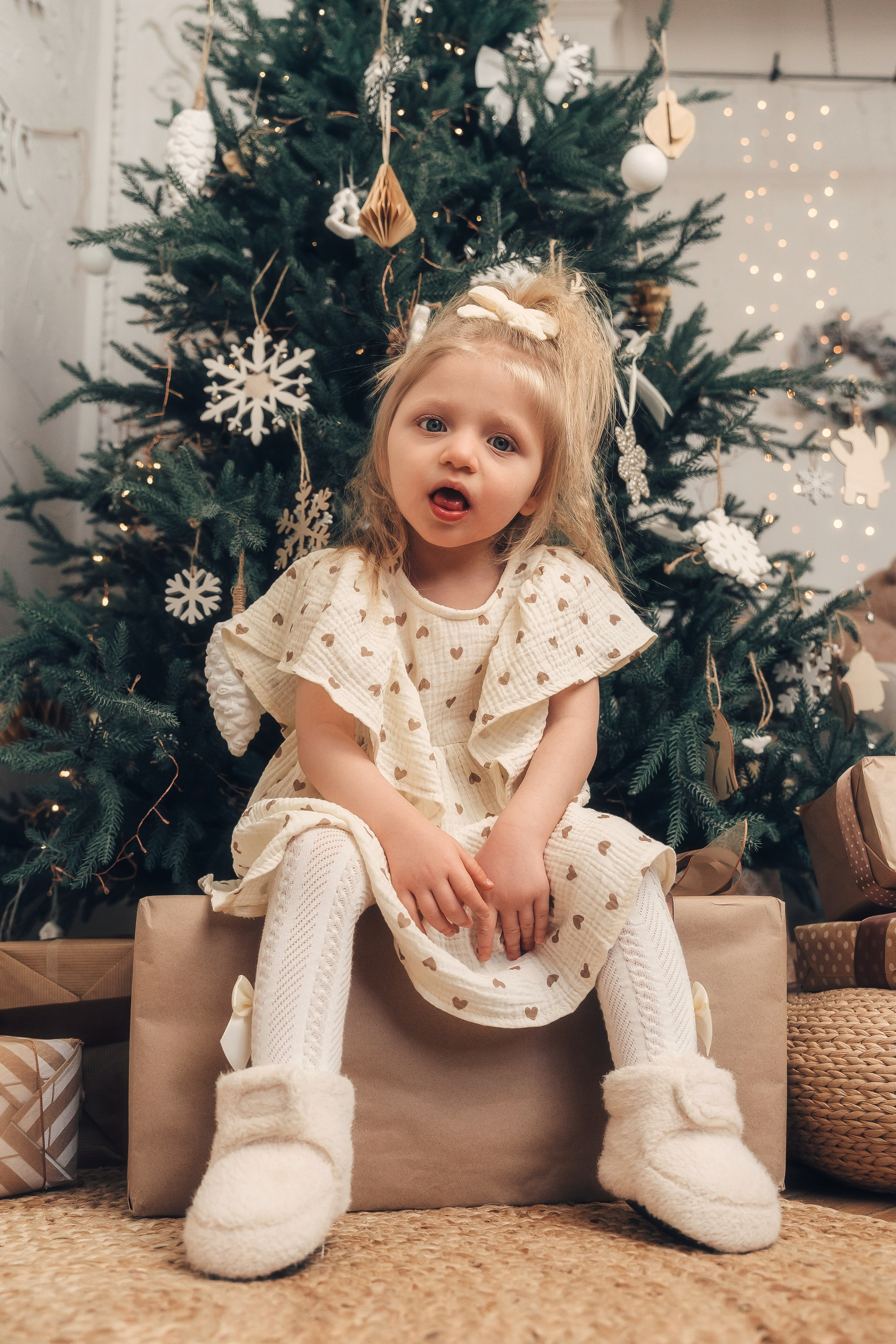 Фотосессия в детском зале в студии История.