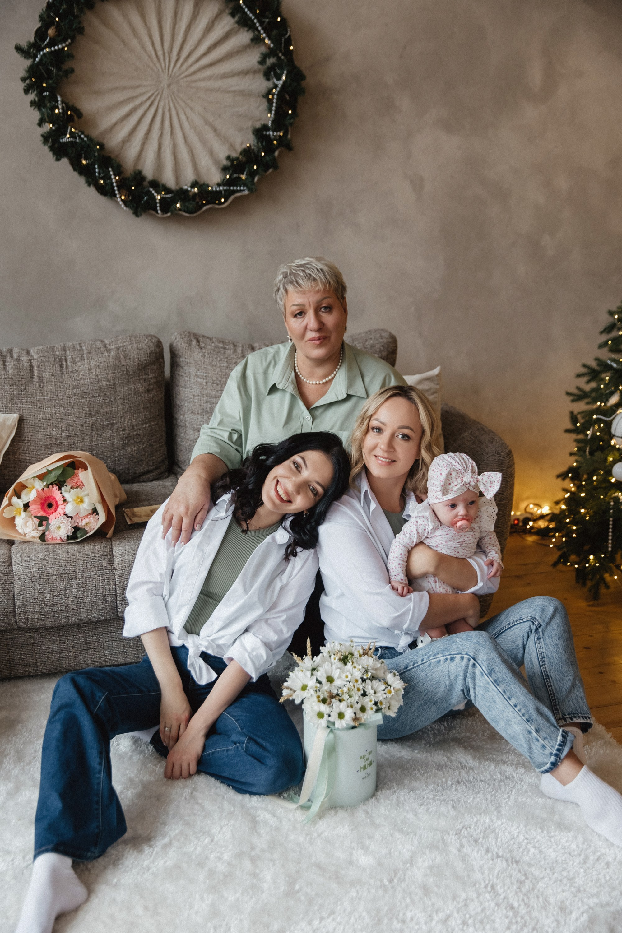 НАТАЛЬЯ, ДАША, МАША И САША ` 22. Maria Startseva Photo