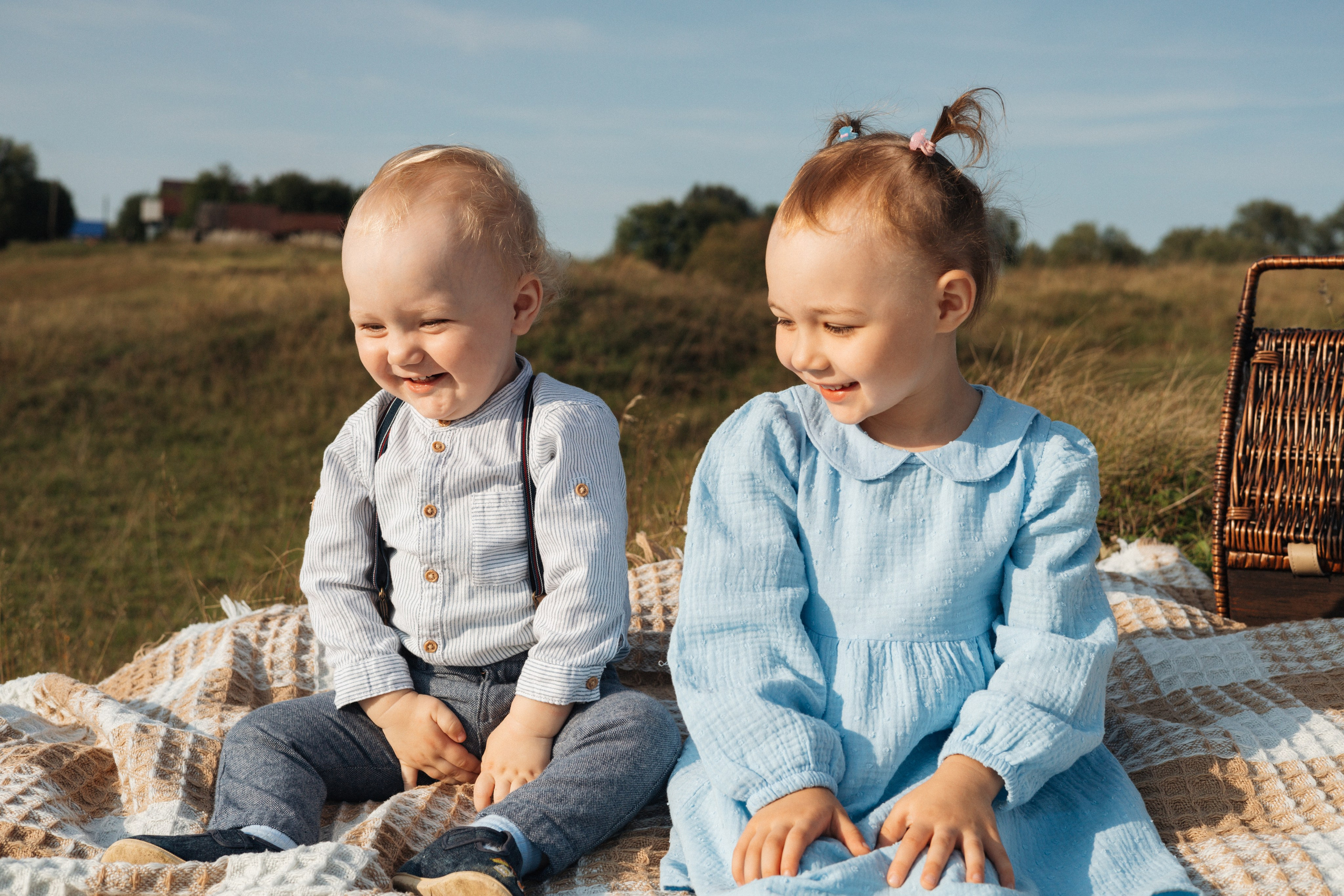 Тимофей, Полина, Наталья. Ваш фотограф