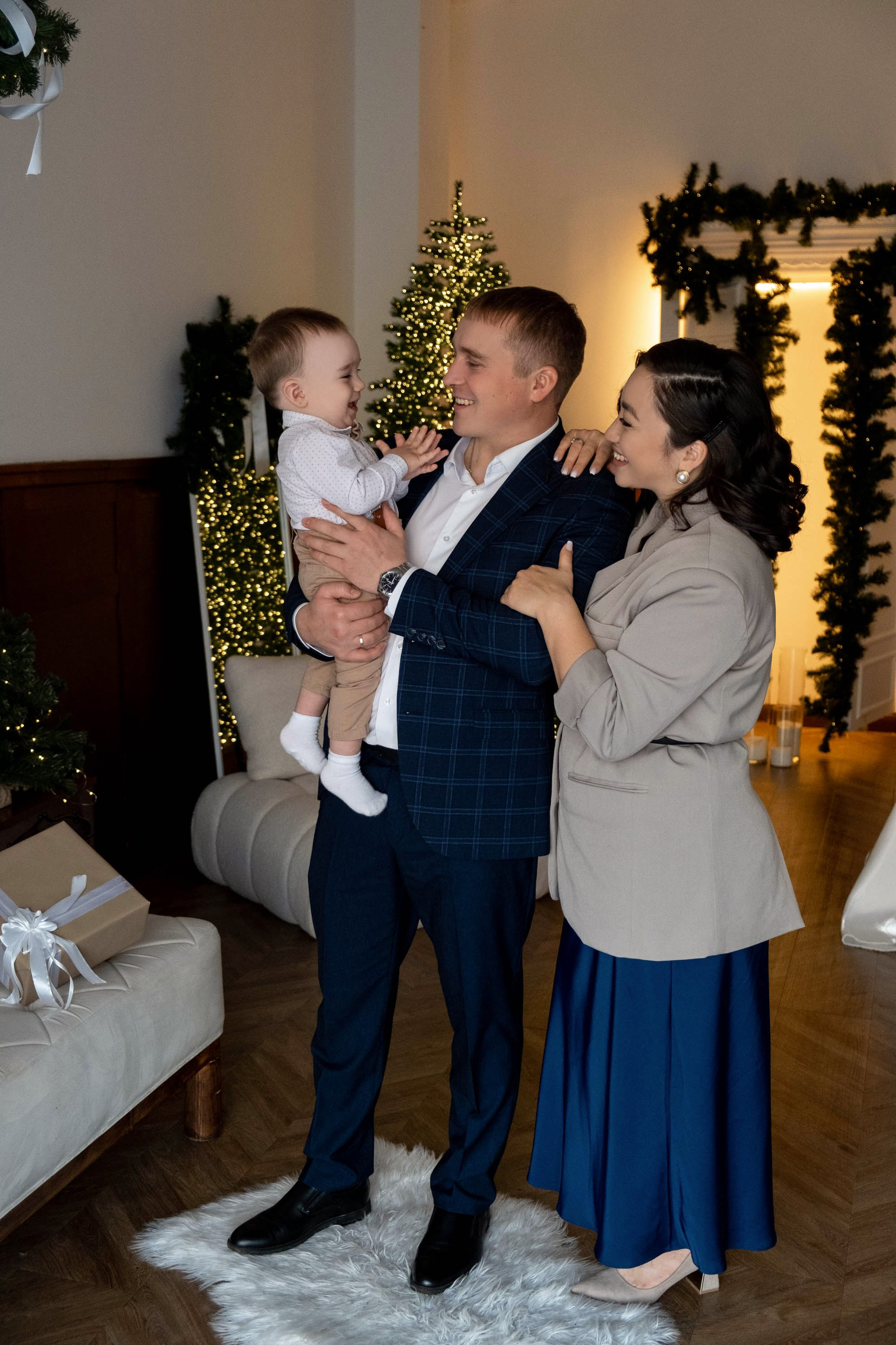 Джамиля, Юра и малыш Андрюша: Новогодняя. Свадебный и семейный фотограф в Тюмени Екатерина Дубровина