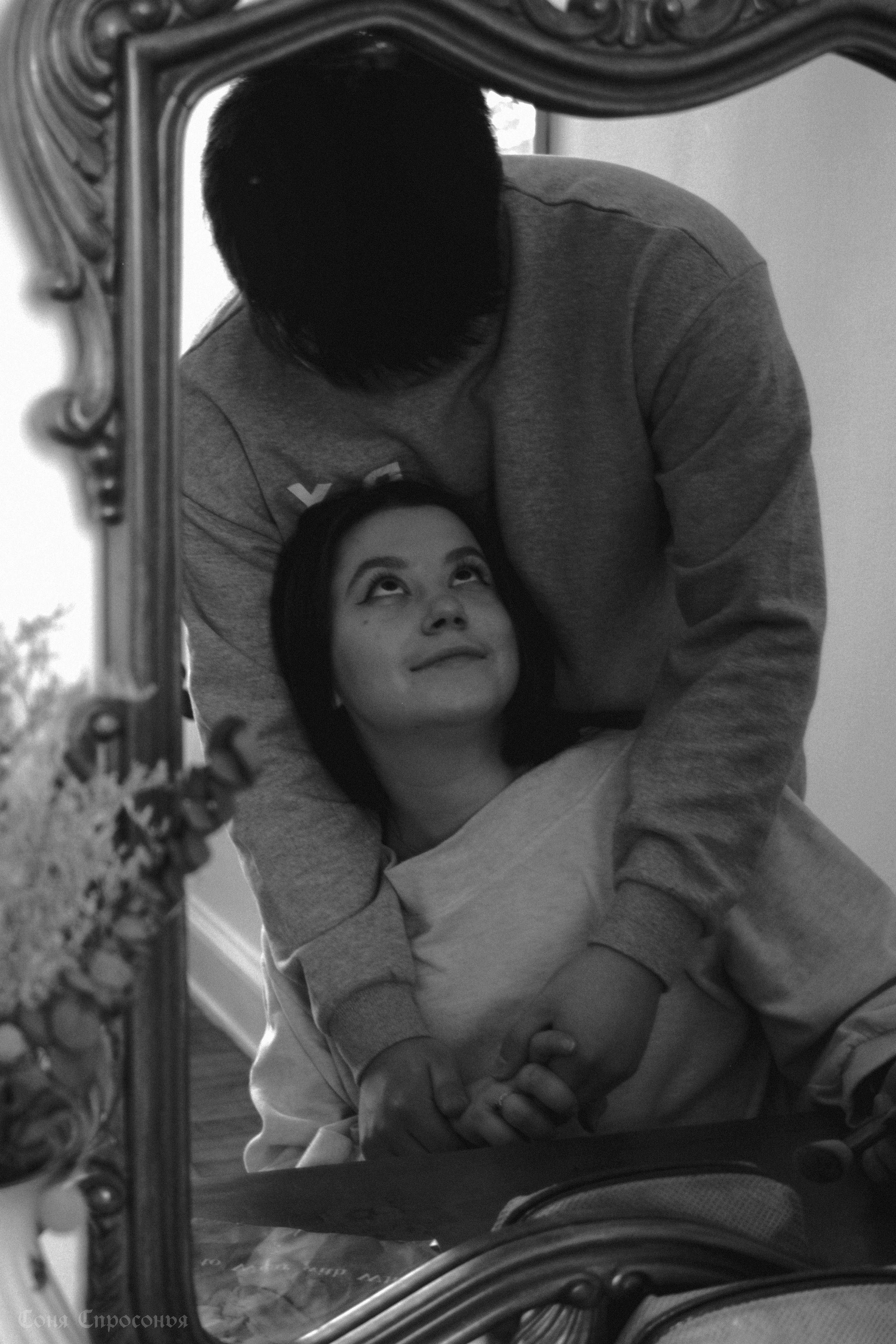 Лавстори Полина и Жора. Концертный и портретный фотограф в Москве Соня Спросонья