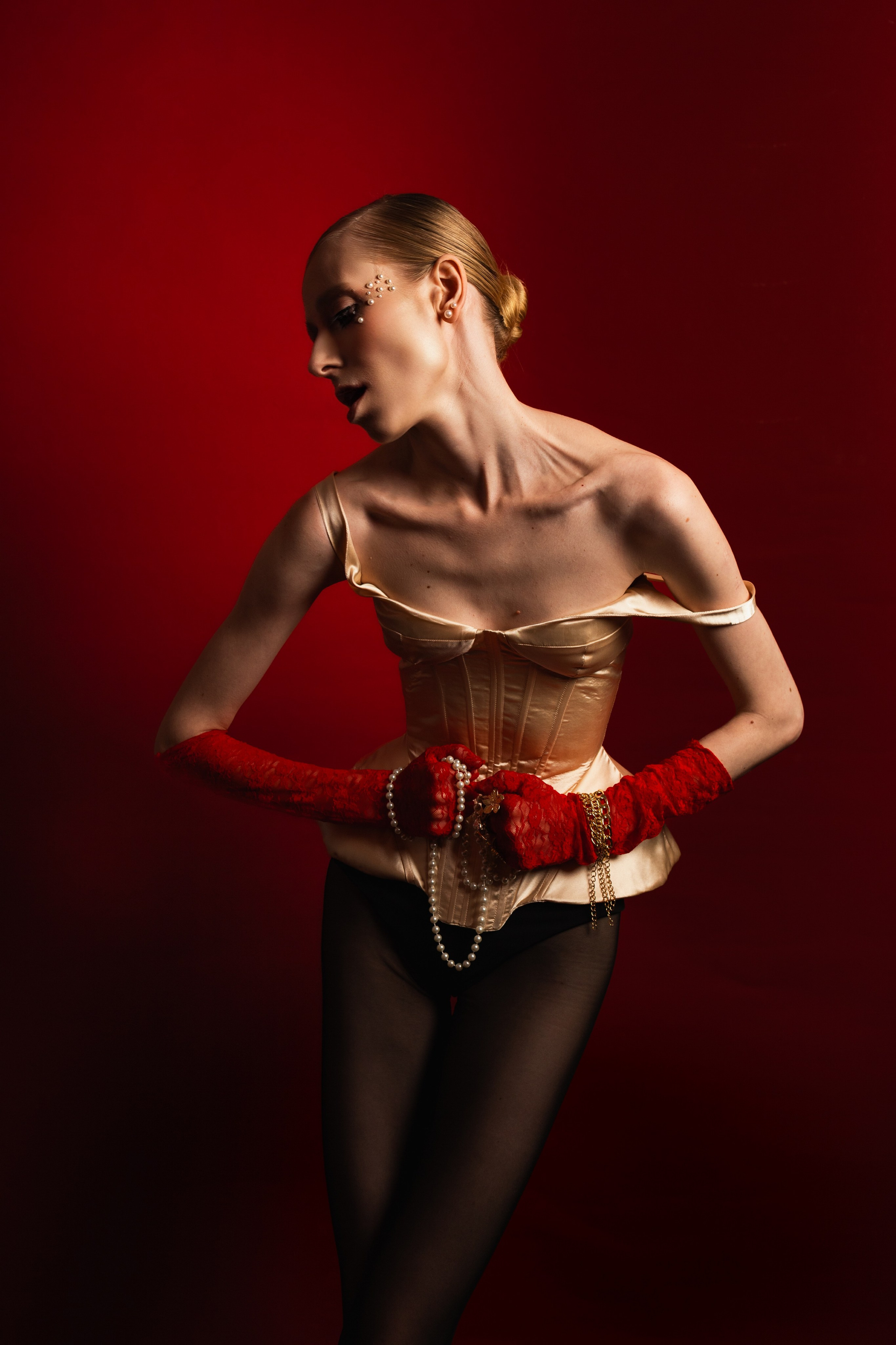 Innocence is attractive. MUSKAT