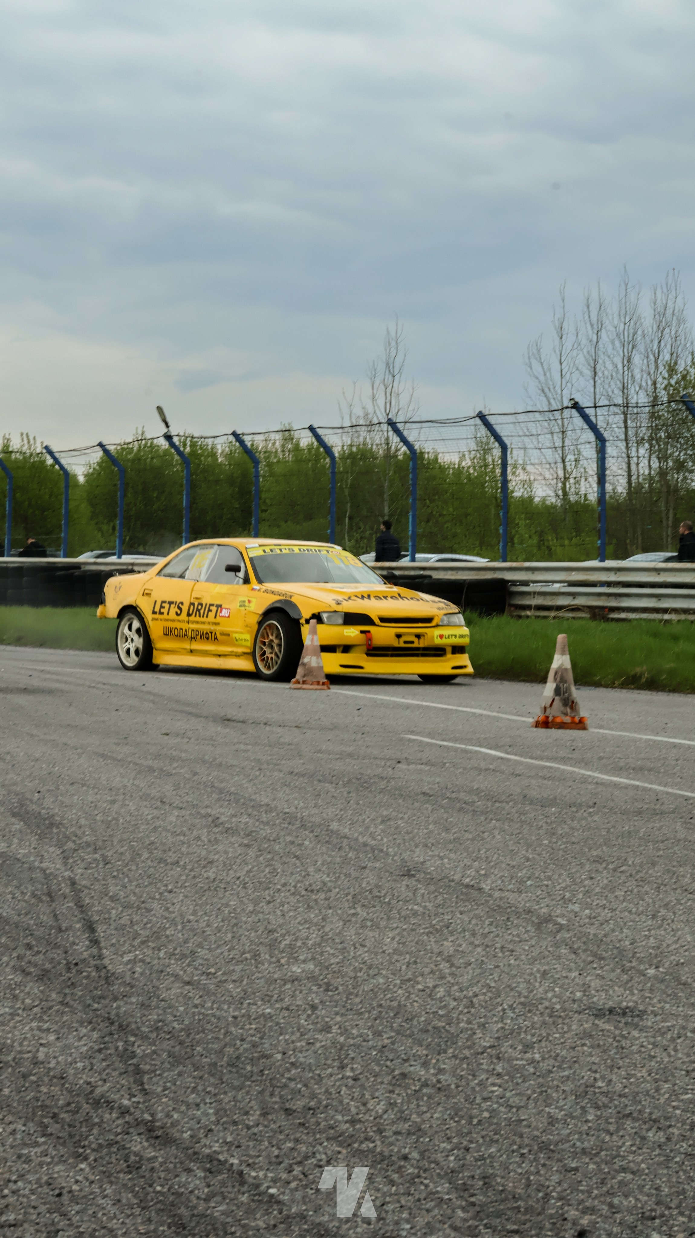 Let's Drift. Photo-nk