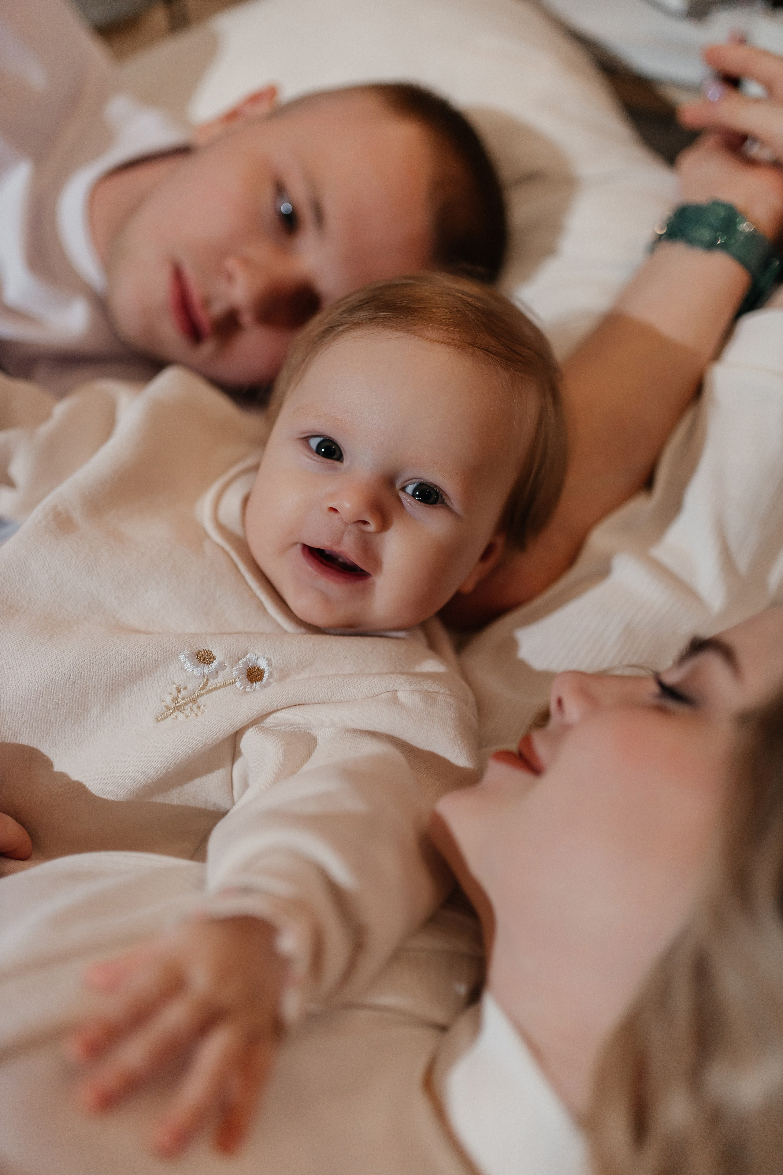 Алиса и семья. Семейный фотограф Губкин/Старый Оскол