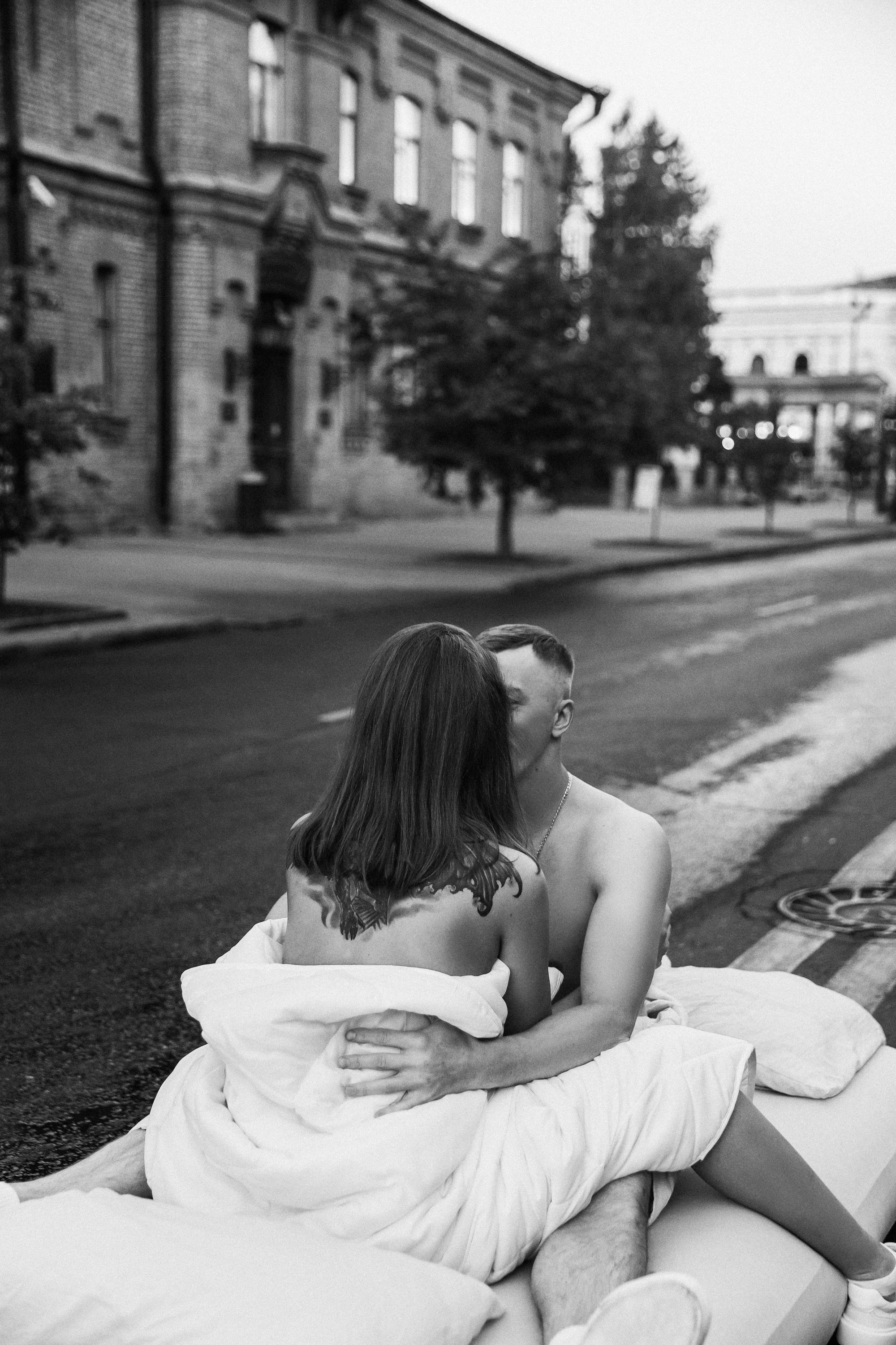 «ПРОСНИСЬ, ЭТО ЛЮБОВЬ». Maria Startseva Photo