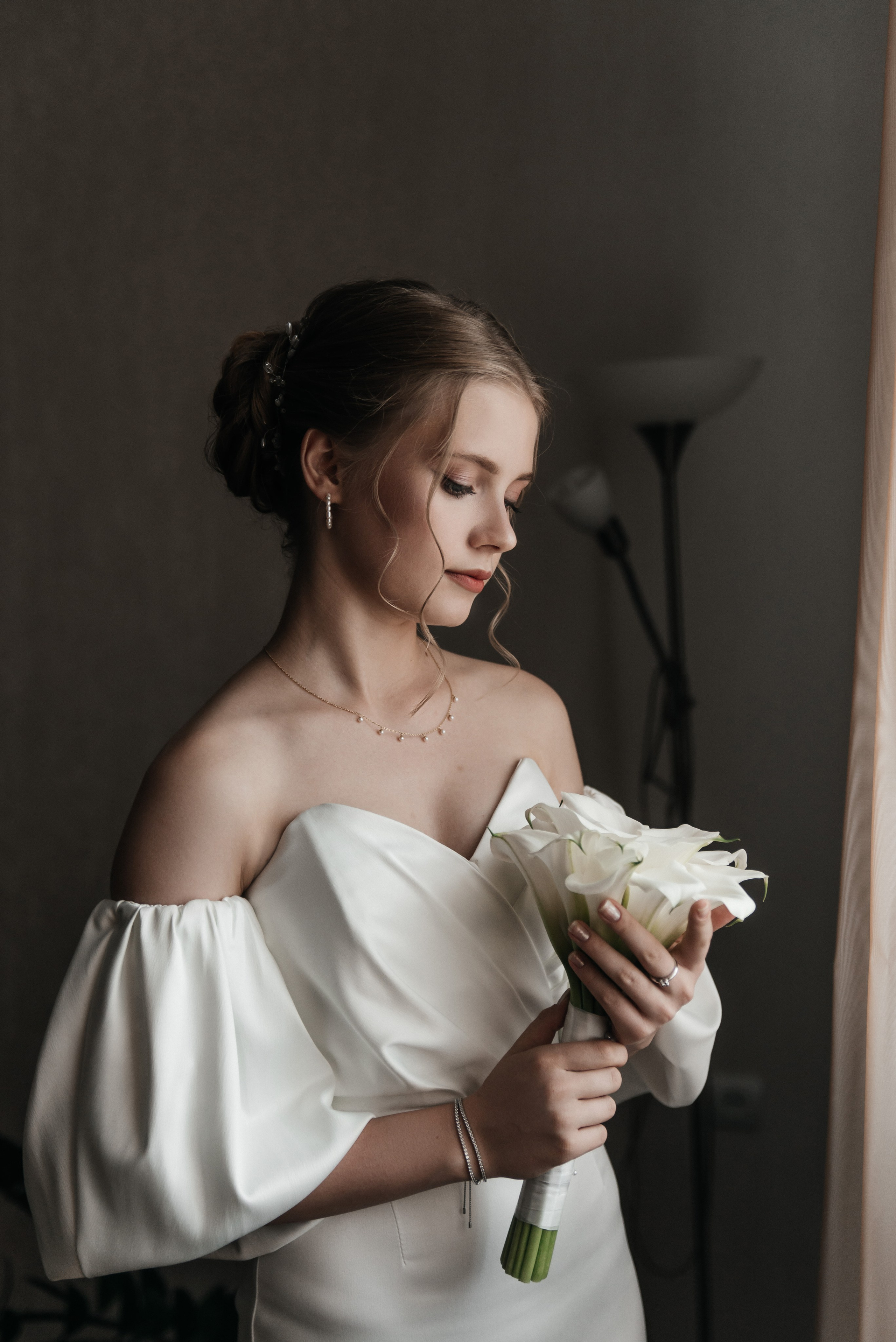 Ангелина и Евгений Загс и прогулка. Меня зовут Александр Литвинчук и я свадебный фотограф в Саратове