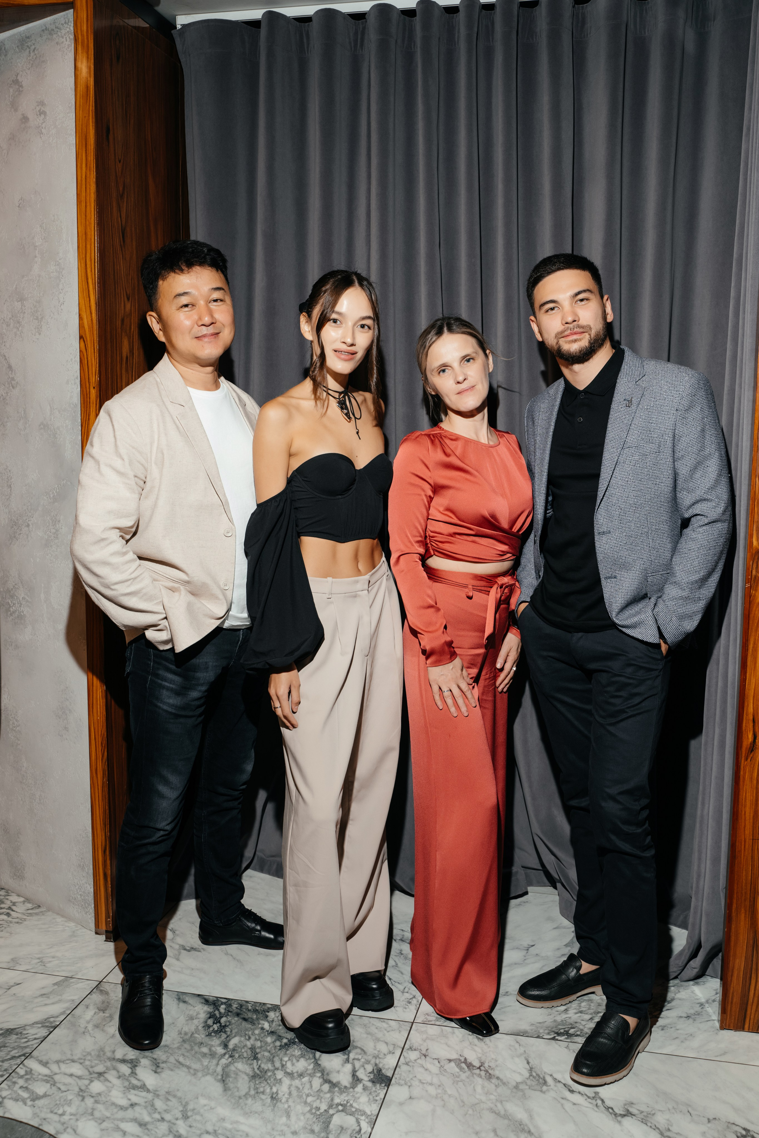 14 июня (пятница). BENUAR Restaurant