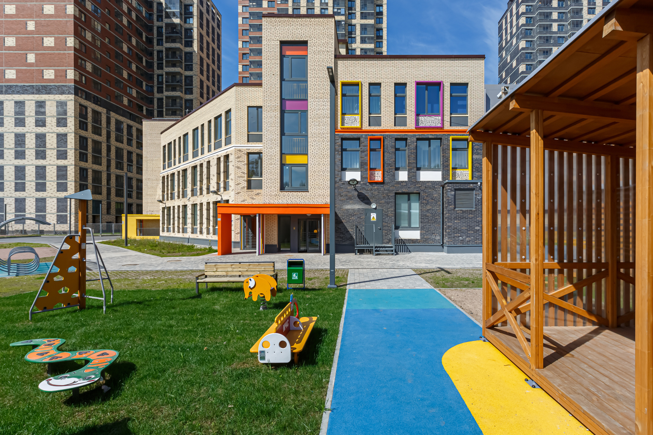 CDS for kids. Архитектурный фотограф Азамат Абикенов