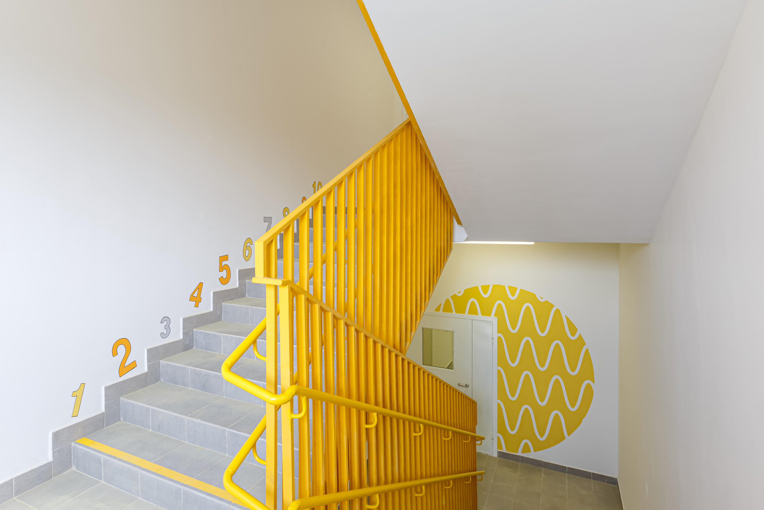 CDS for kids. Архитектурный фотограф Азамат Абикенов