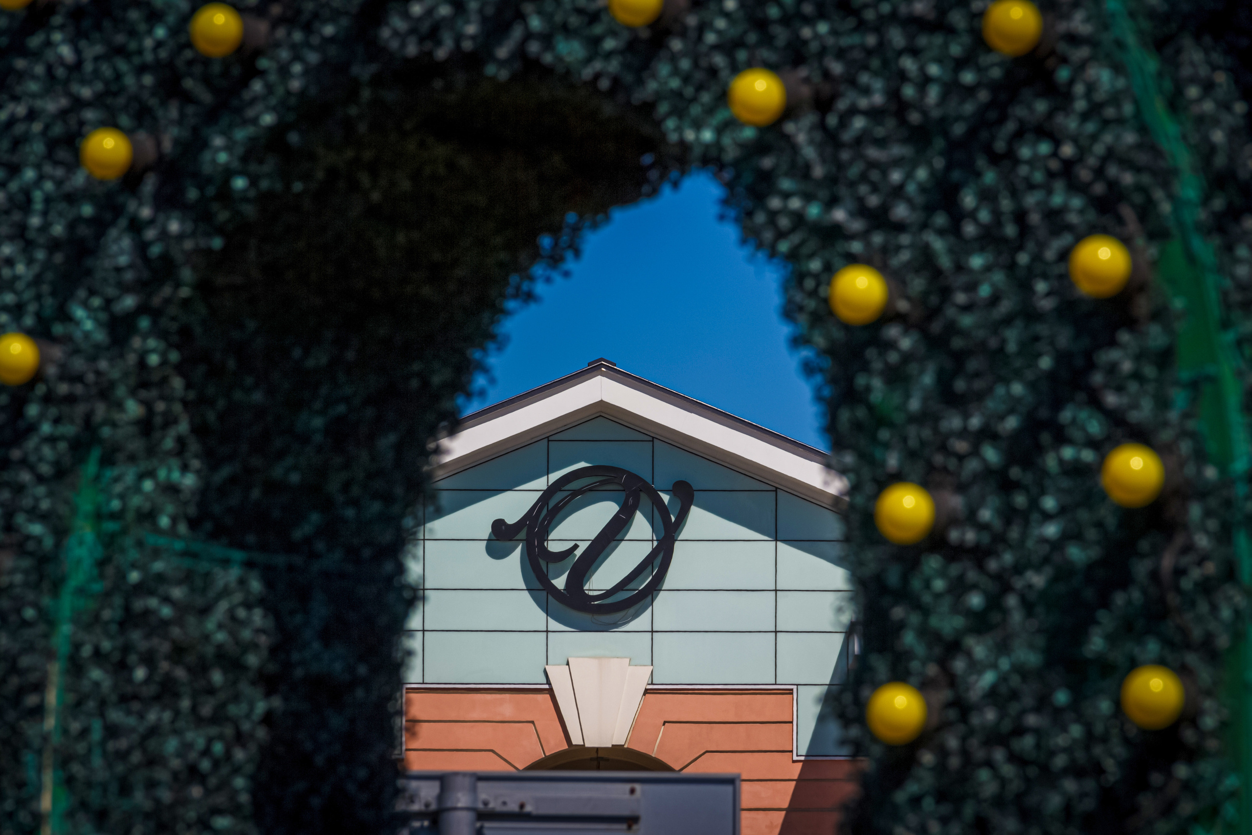 Outlet Village Pulkovo. Архитектурный фотограф Азамат Абикенов