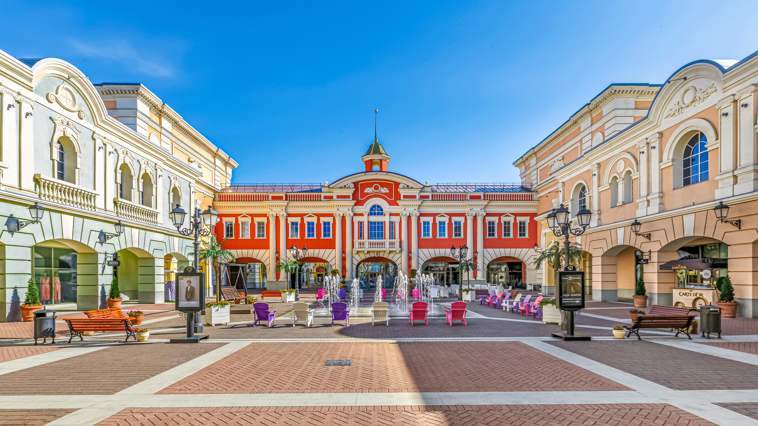 Outlet Village Pulkovo. Архитектурный фотограф Азамат Абикенов