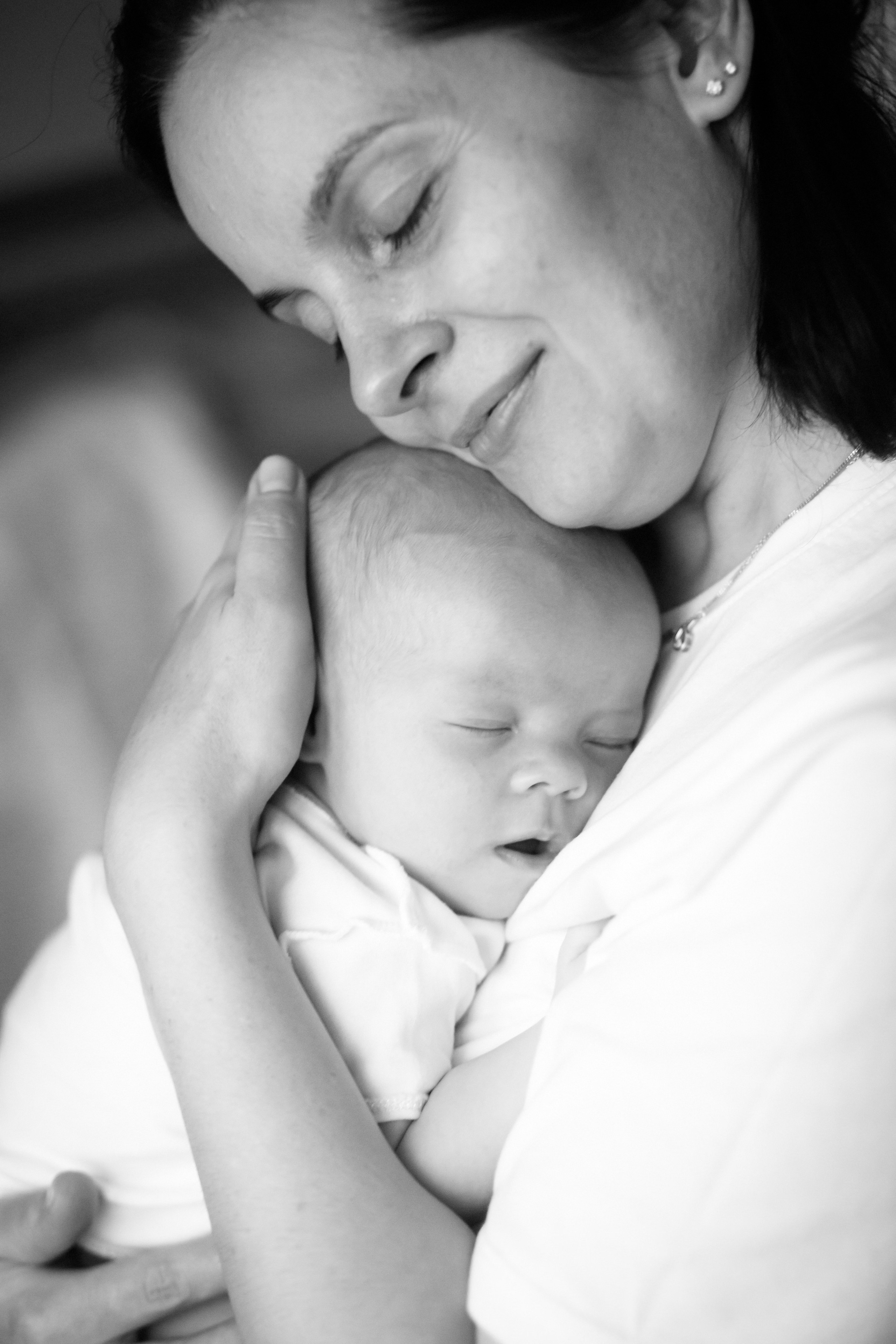 Черно-белая съемка новорожденной. Фотографы в Москве Светлана Устинова и Сергей Грачев