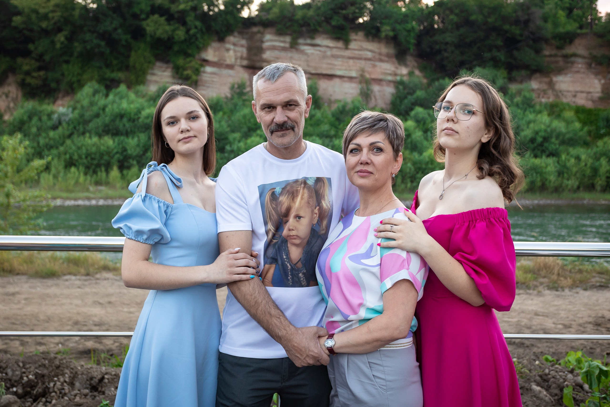 Вручение аттестата и выпускной вечер. Выпускные альбомы Майкоп, Краснодар Елена Золотарева