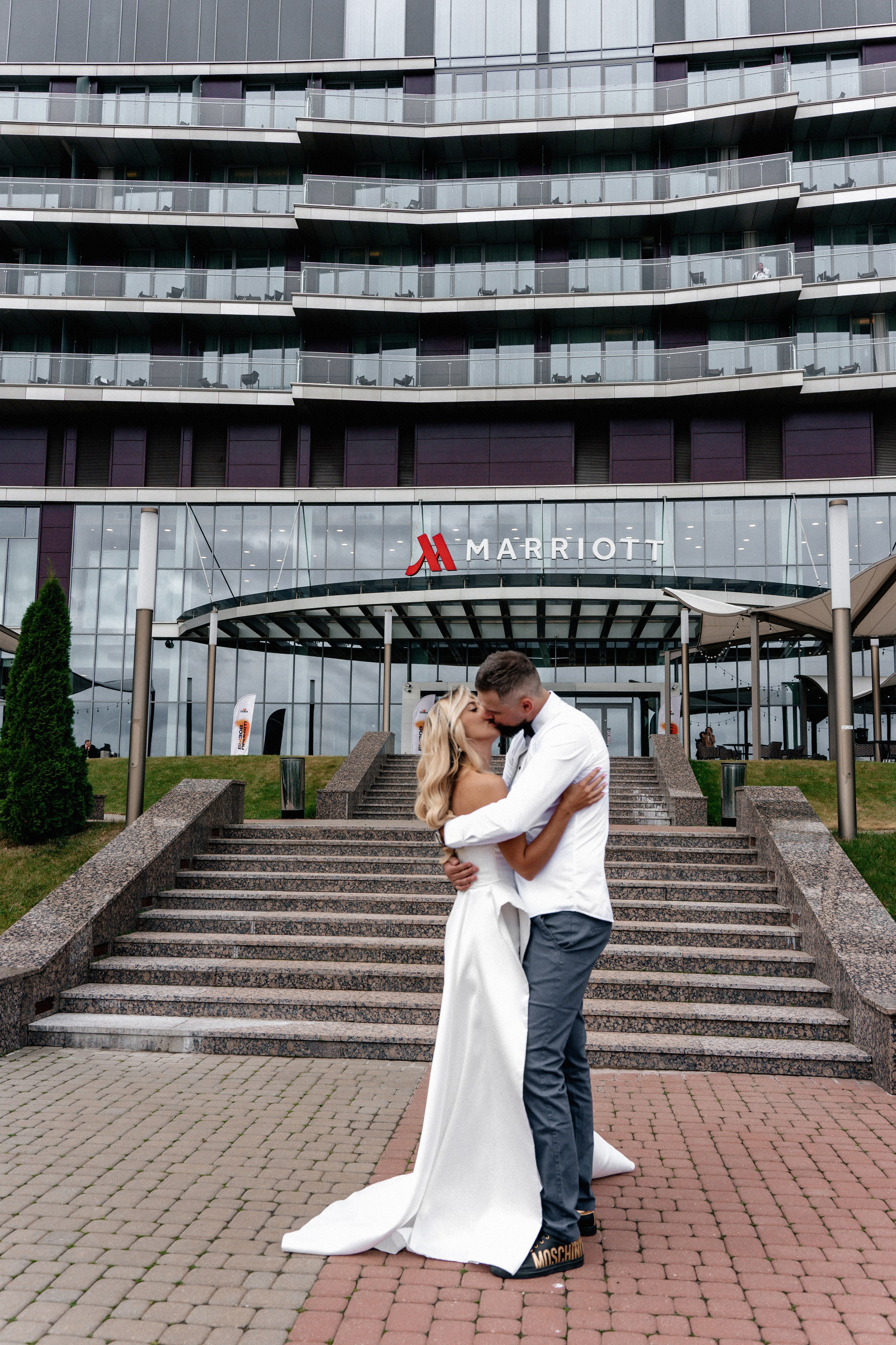 Роскошь свадебного дня в Mariott. Ваш семейный фотограф в Минске — Вика Трегубова