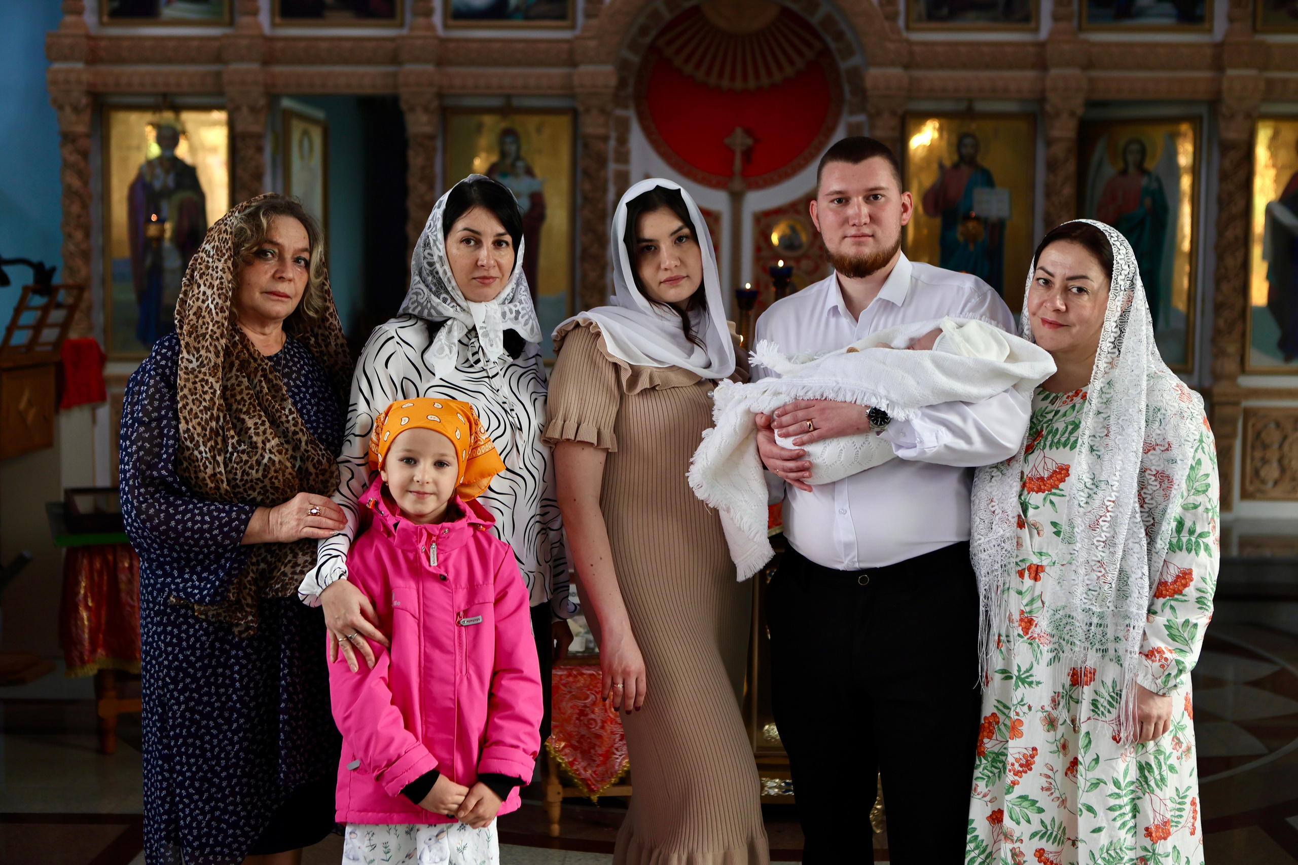 Яна и Максим —крещение Михаила. Фотограф в Курске Смирнов Евгений