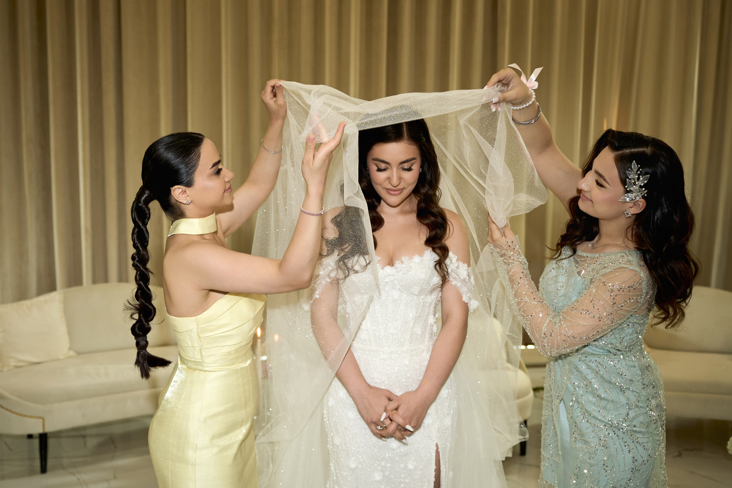 Лучшие свадебные фотографы Краснодара ТВИНС СТУДИО в Zagarro на Армянской свадьбе!. ТВИНС СТУДИО — лучшие свадебные фотографы и видеографы в Краснодаре