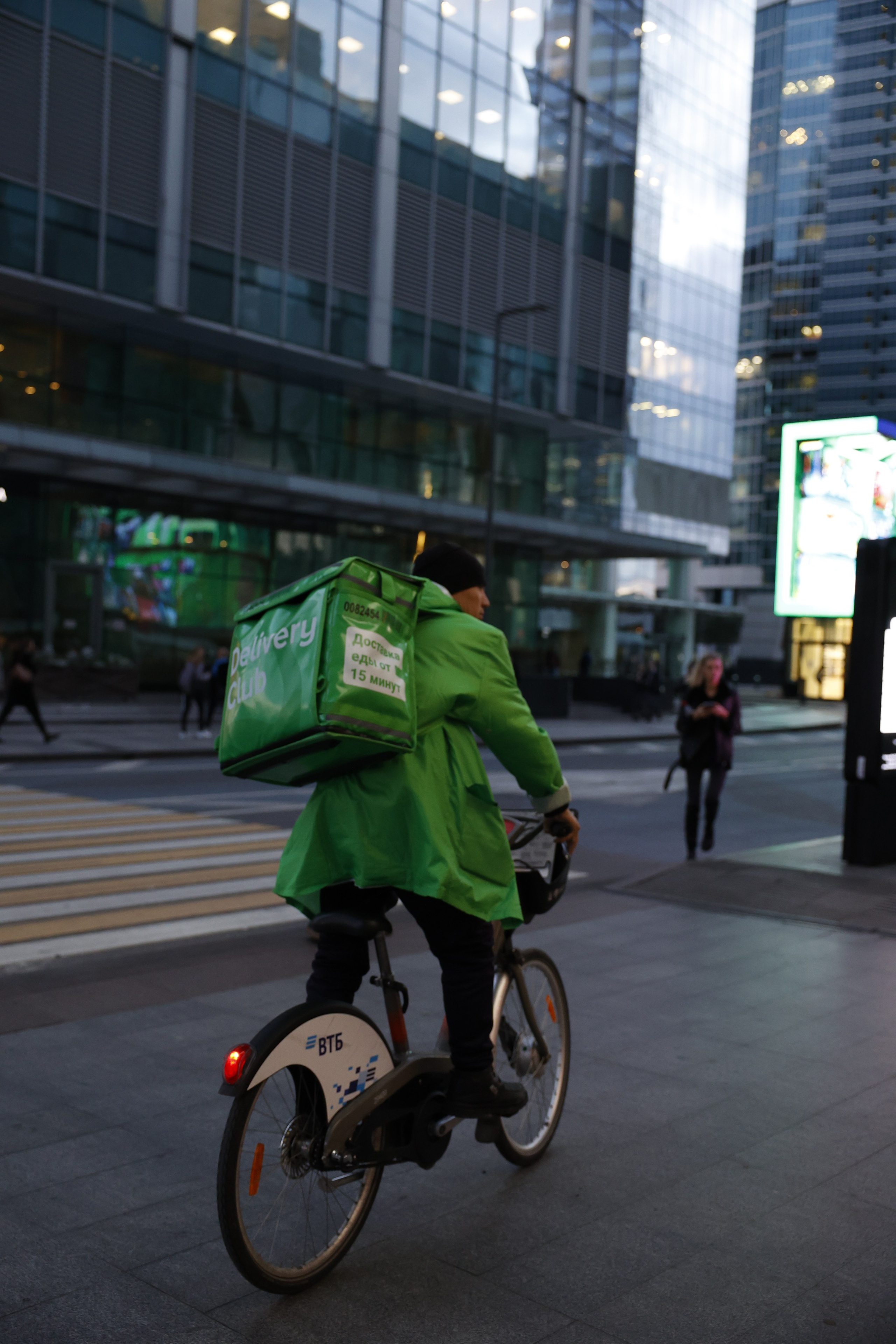 Looking Glass Land. ITMAG.ME | Visual Art