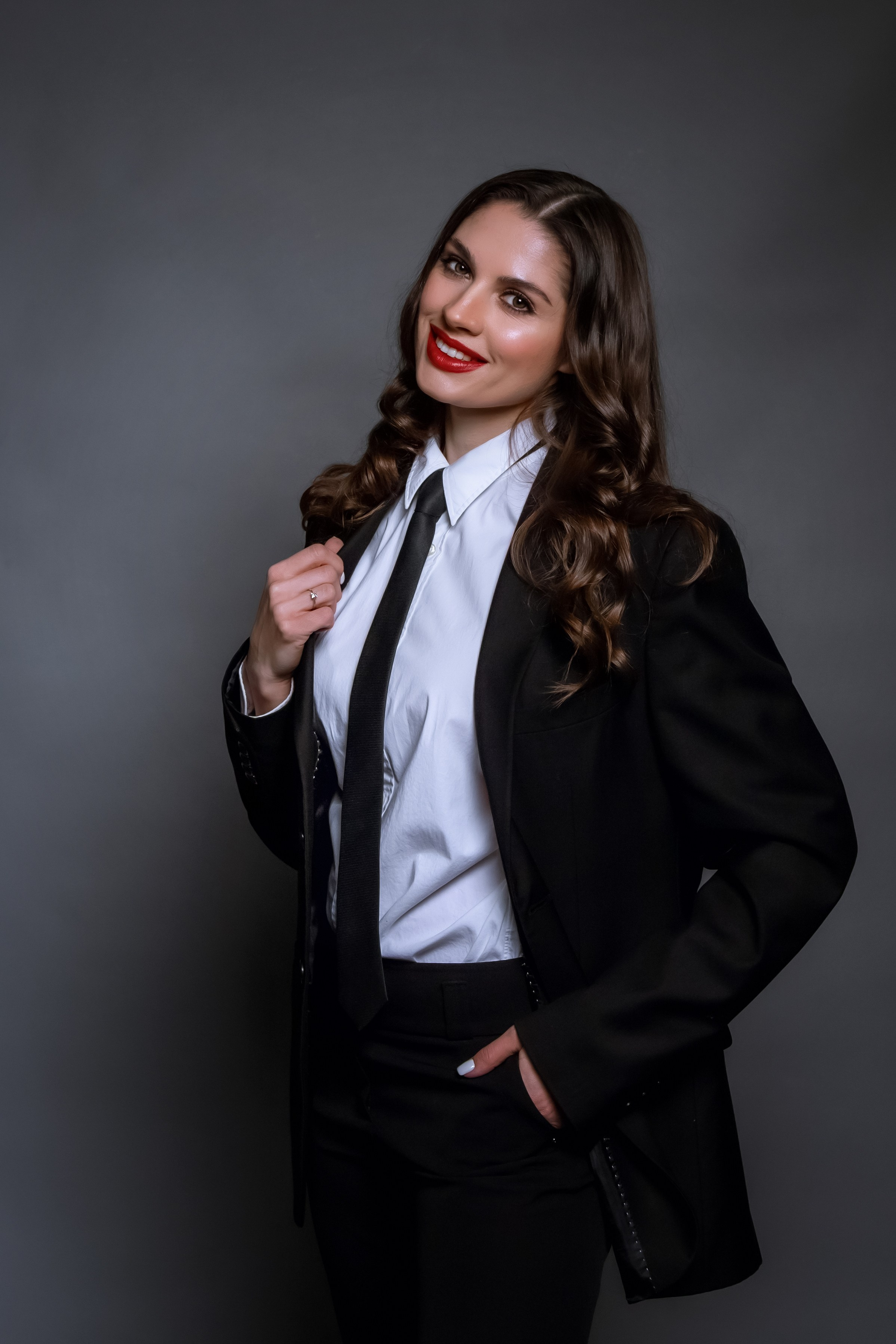 СТУДИЙНЫЙ минимализм ЖЕНСКИЙ. Фотограф Алина Лебедь