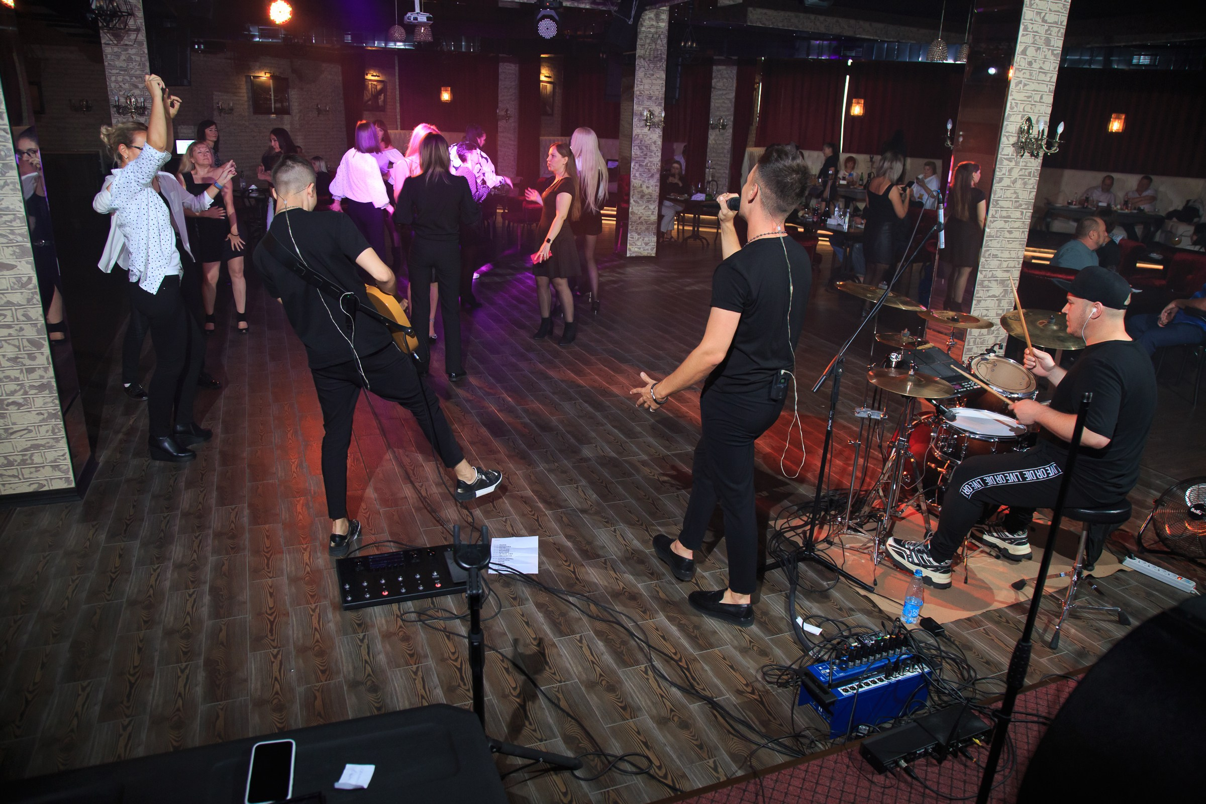 Открытие караоке клуба Mozguhose. Репортажный и свадебный фотограф Пятигорск и КМВ