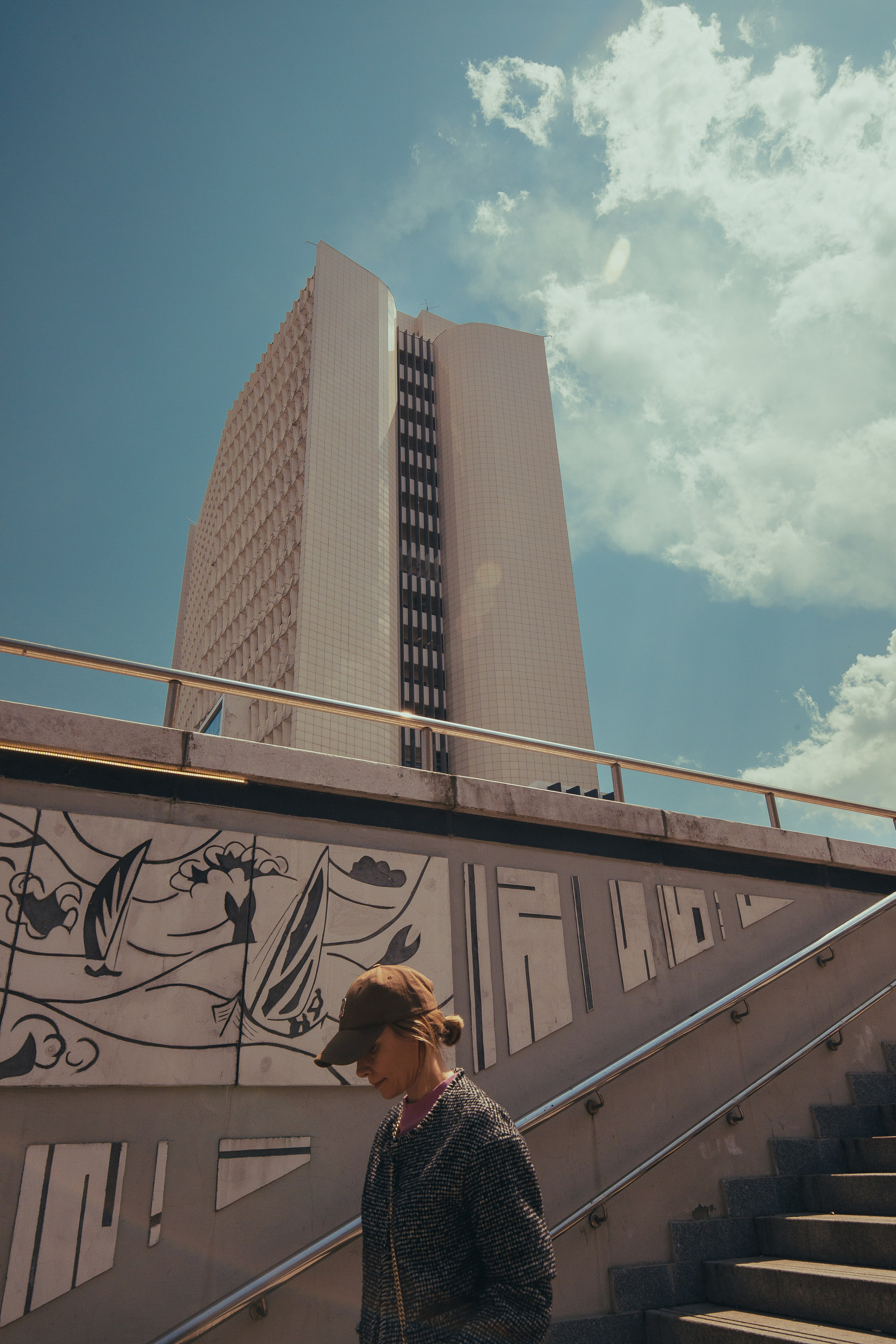 Стрит фотография Владивосток, Россия. Mood цвета, обработка, уроки, пресеты