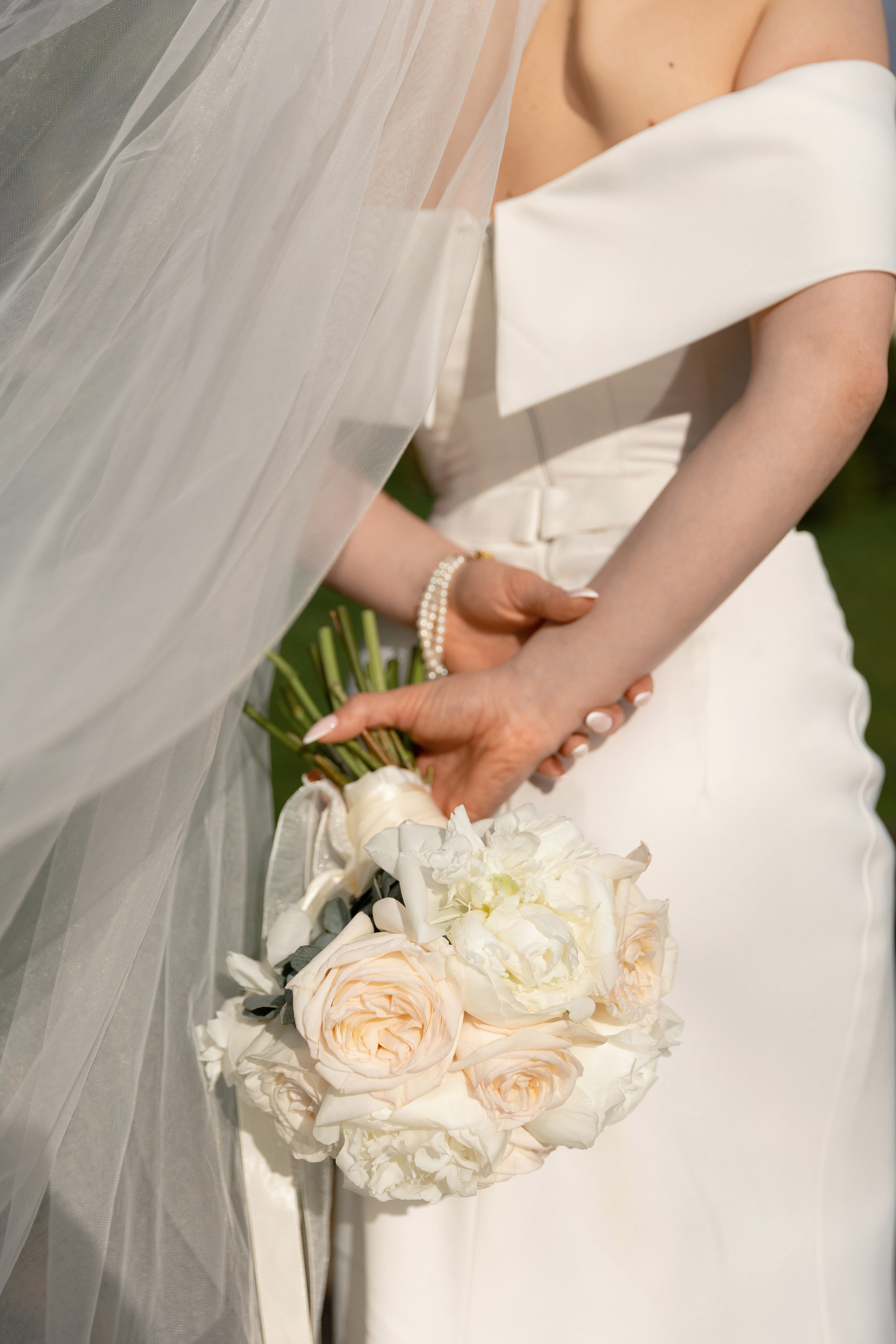 Свадебная фотосессия в Soluxe Hotel и роспись в Савеловском ЗАГСе. Свадебный фотограф в Москве Полина Лелетко