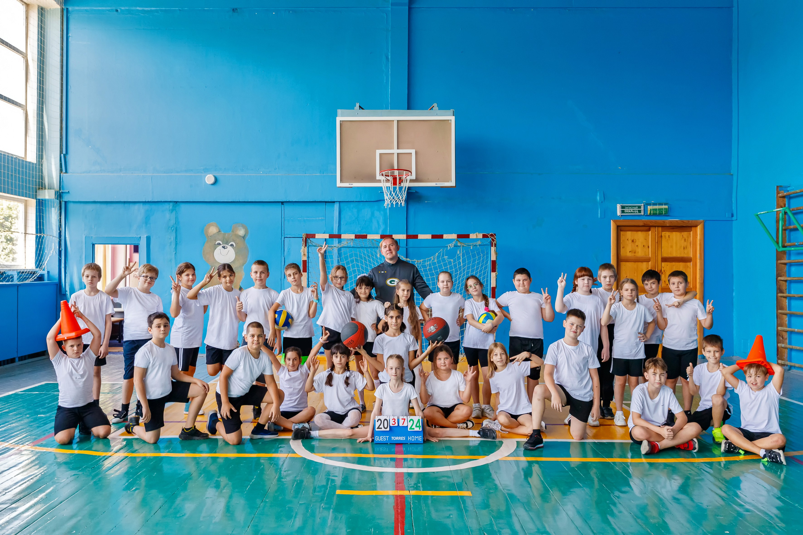 ФИЗКУЛЬТУРА. Марина Ушакова. Фотограф. Выпускные альбомы. г. Краснодар