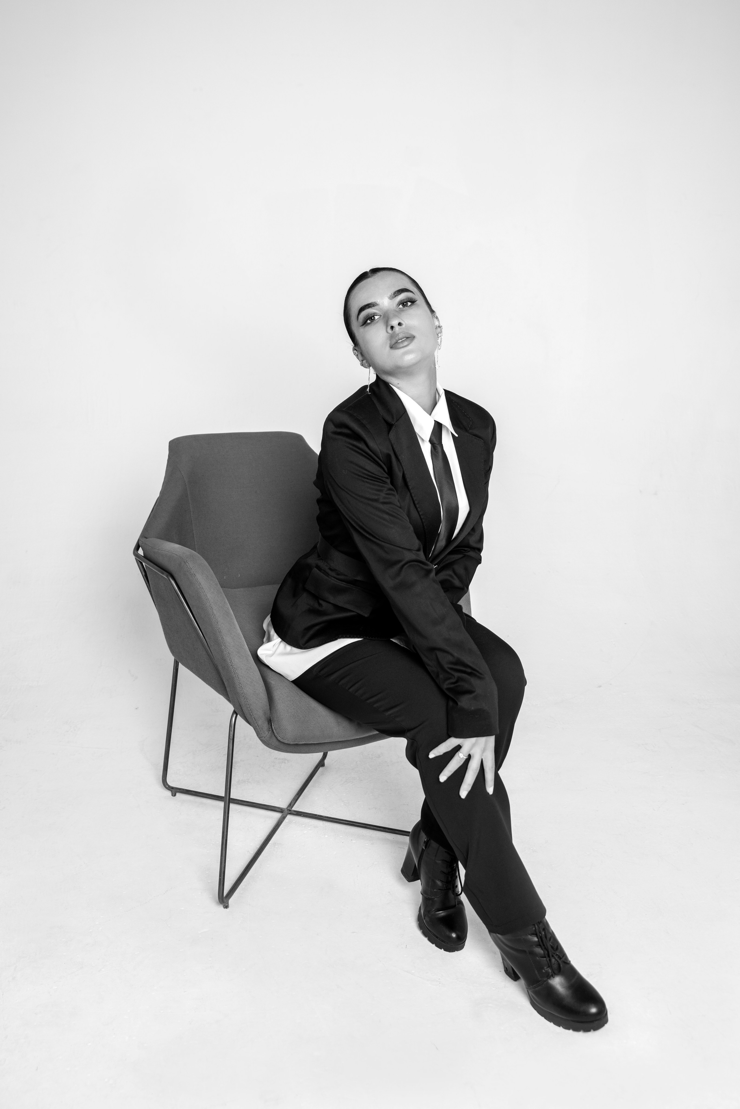 Айтач, съёмка в студии. Фотограф в Москве Безлюдов Михаил