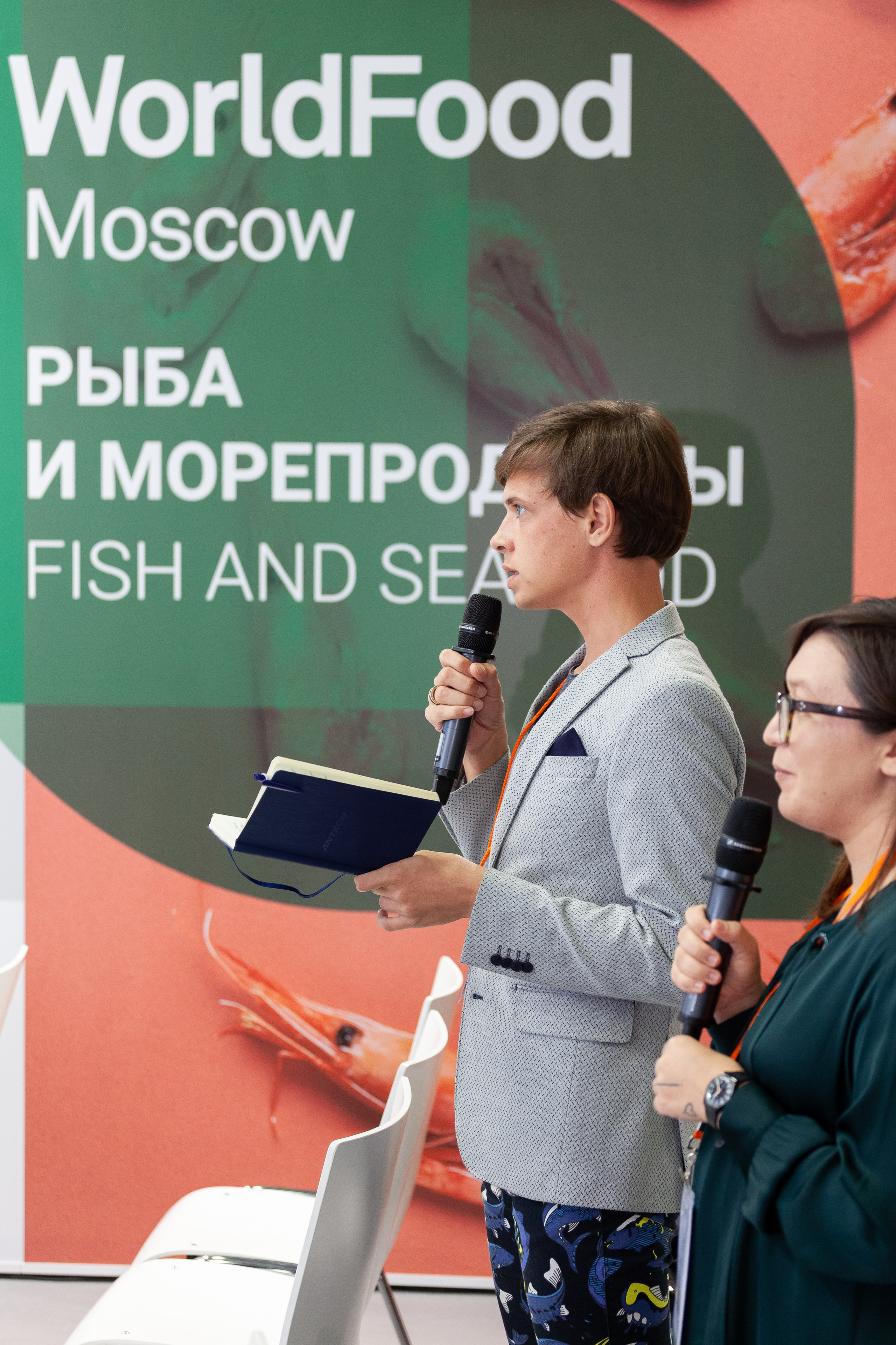 Репортажная фотосъёмка на выставке-конференции World Food Expo. Рекламный, предметный, репортажный, семейный фотограф и художник в Москве