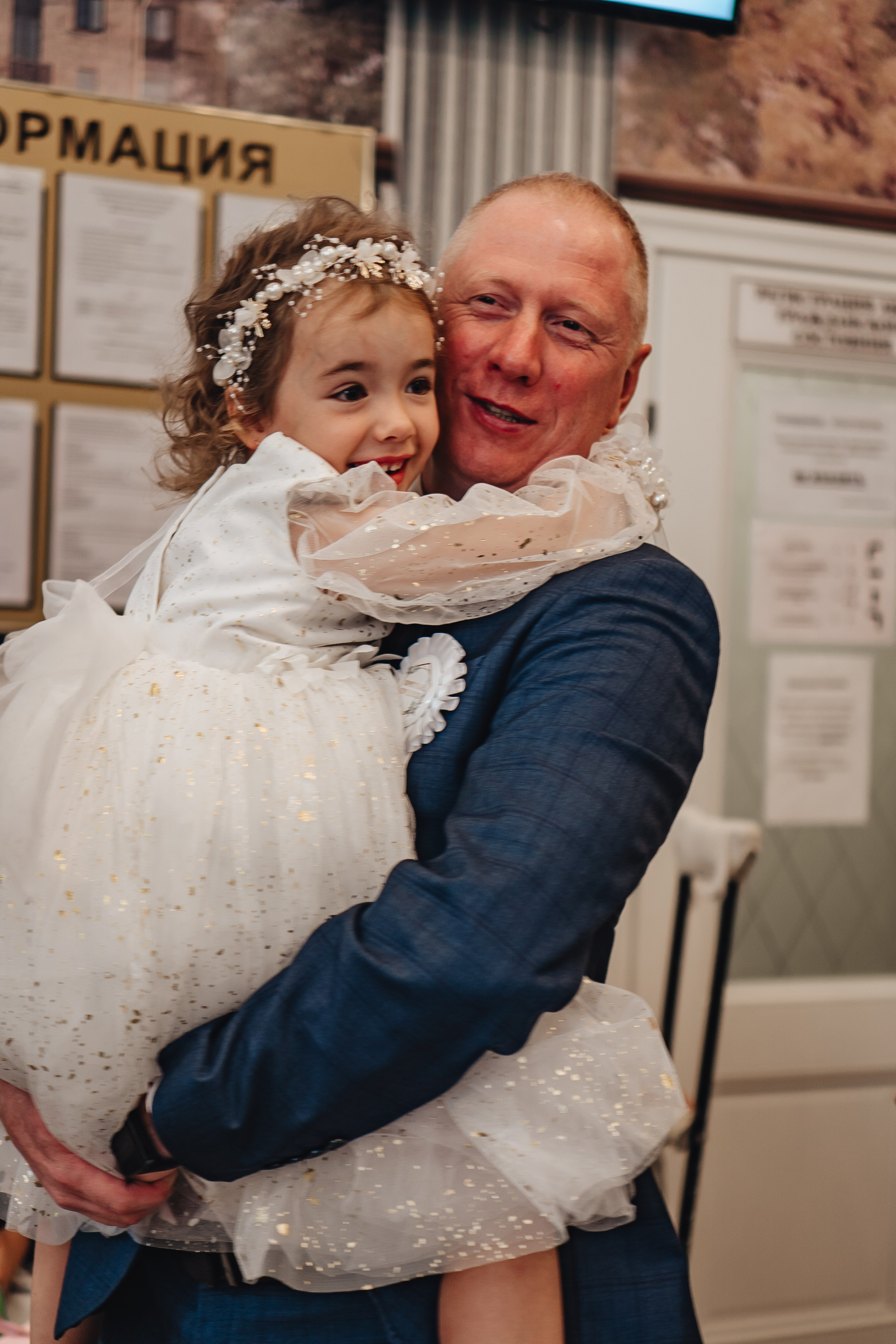 СВАДЕБНАЯ СЬЕМКА В ЗАГСЕ НА МОСКОВСКОМ ПРОСПЕКТЕ. Профессиональный фотограф, Санкт-Петербург — Виктория Богомолова