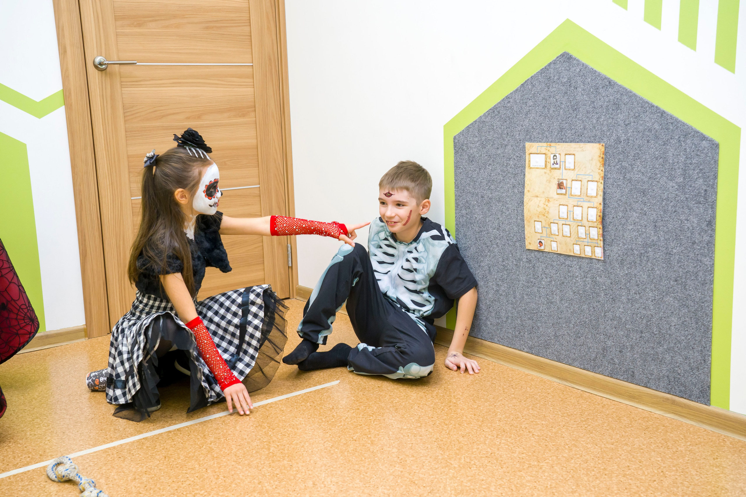 Репортаж детского праздника хеллоуин. Фотограф в Санкт-Петербурге. Репортажная и все съёмки для бизнеса