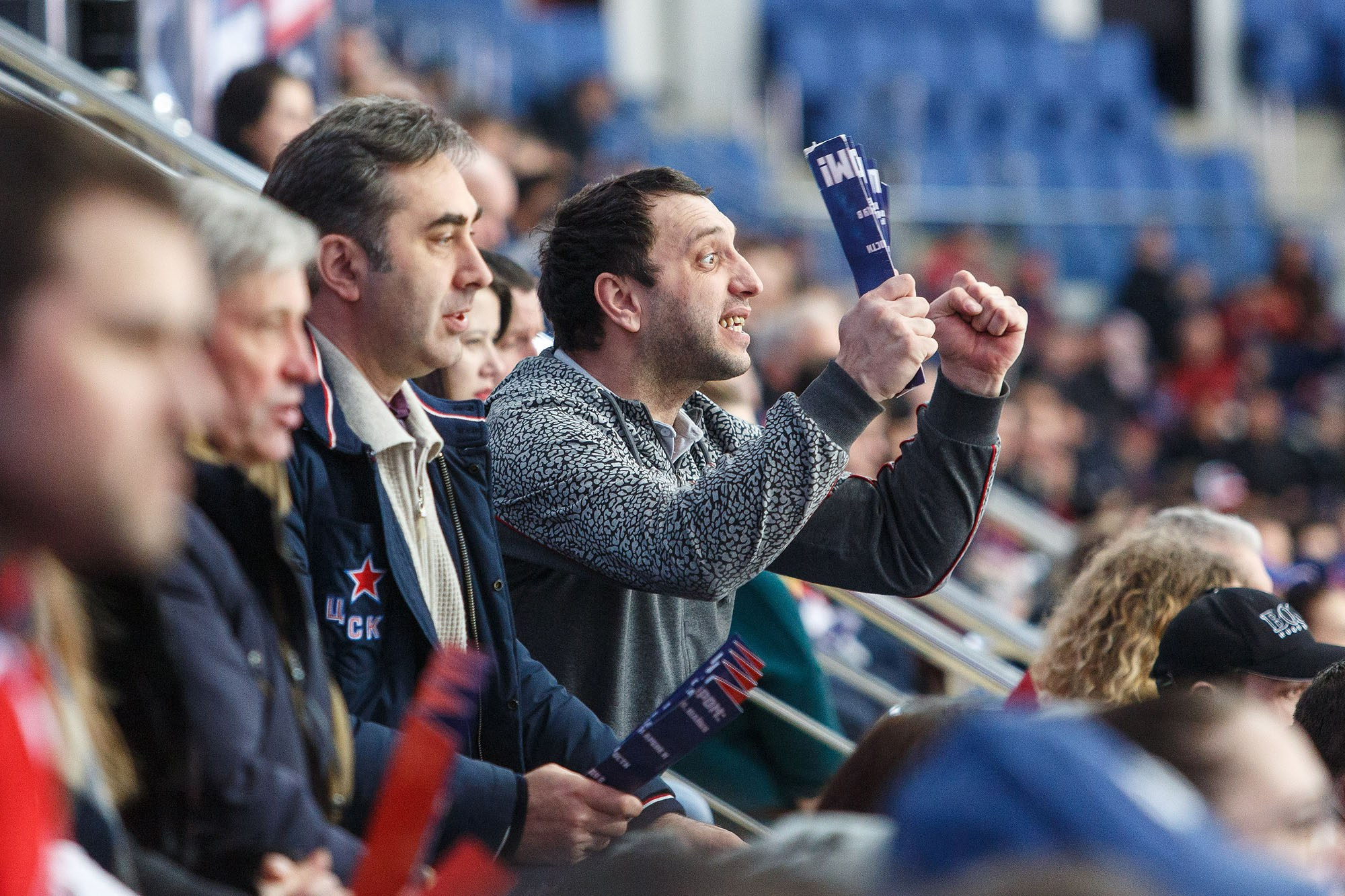 Болельщики на матчах. Репортажный фотограф в Москве