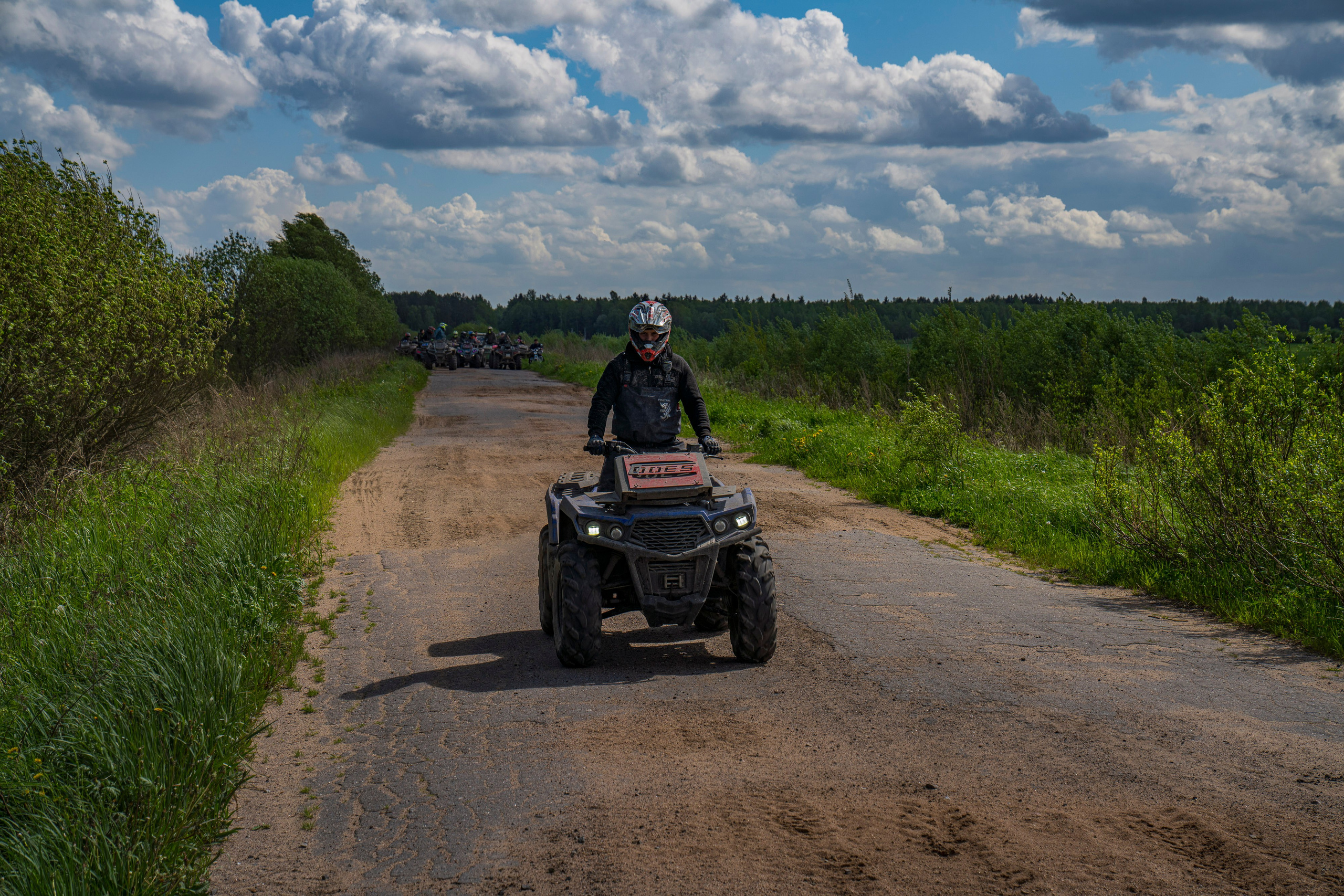 RazVolution. Графический дизайнер Илья Левченко