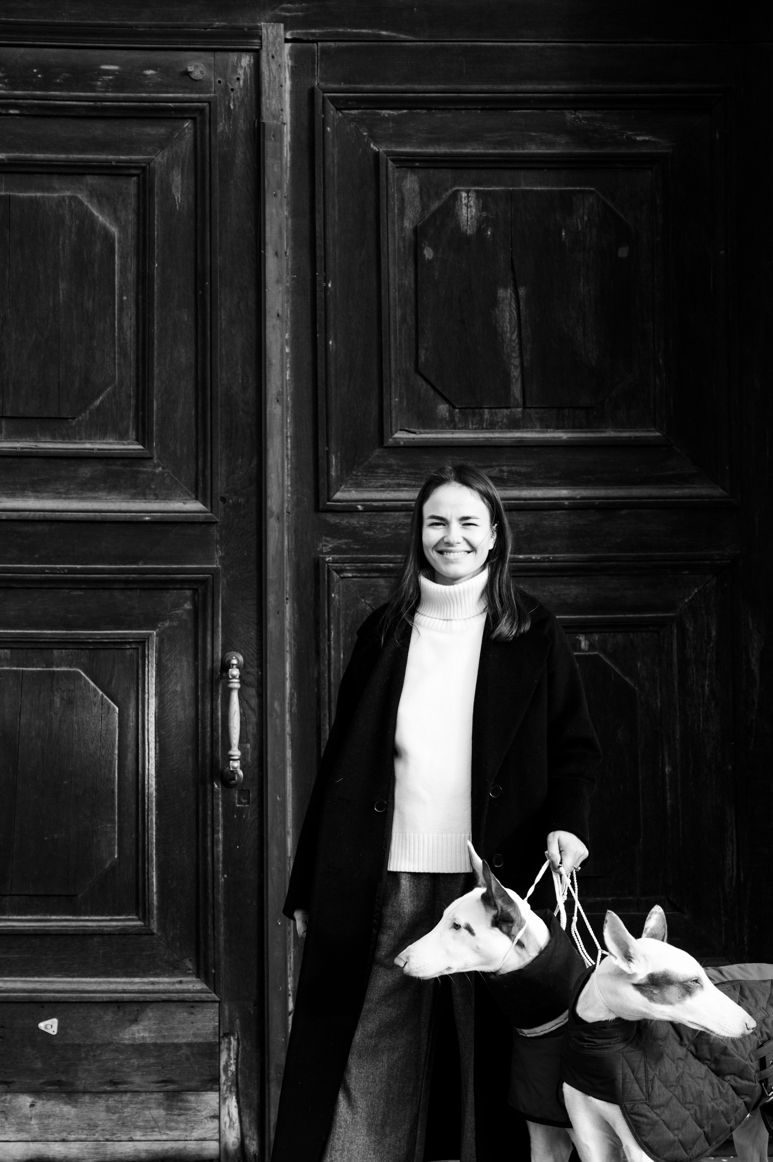 Валерия. Профессиональный фотограф беременности в СПБ. Стильные фотосессии беременности в стиле минимализм и классическая фотография