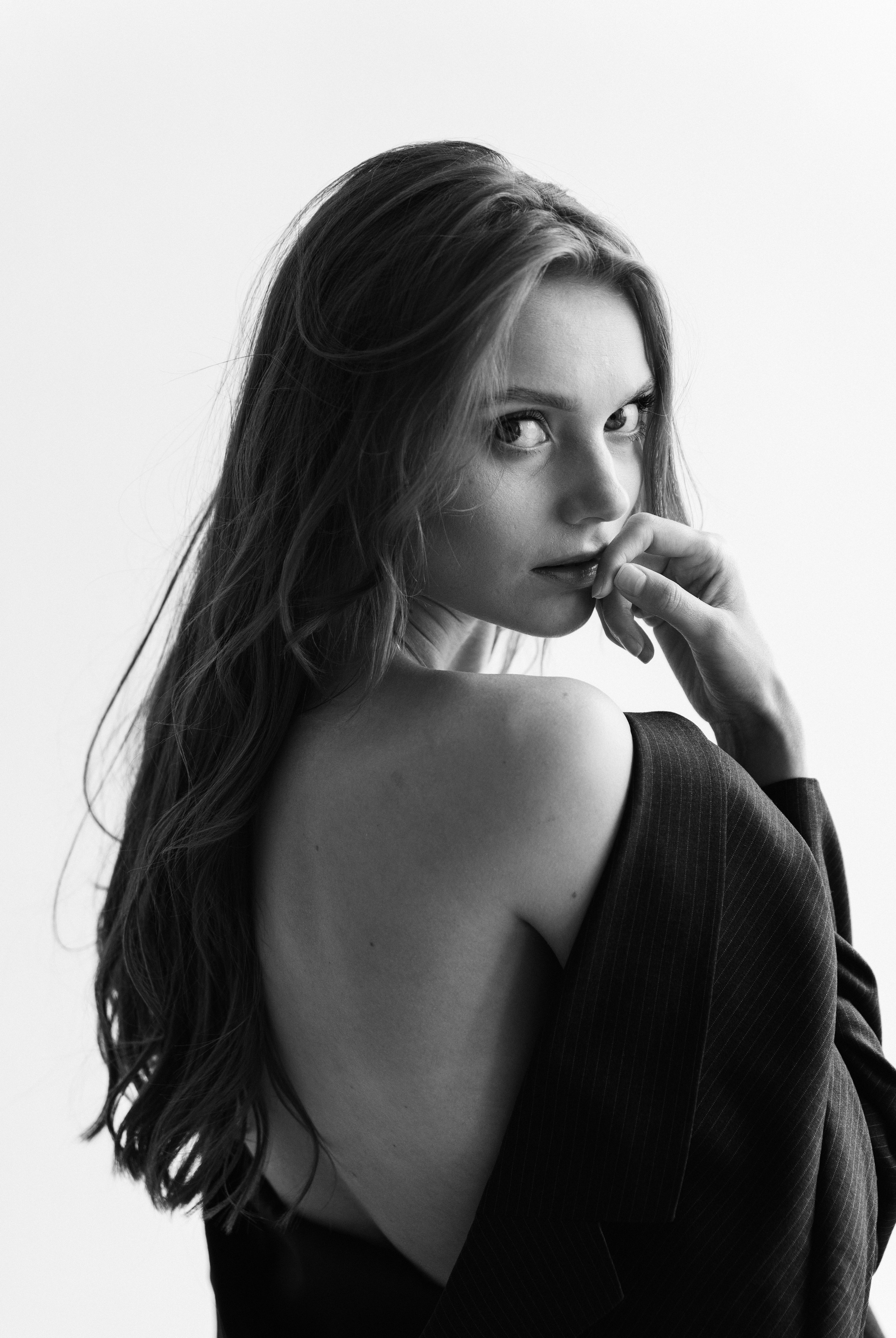 Women. Портретный фотограф в Москве Юлия Леви