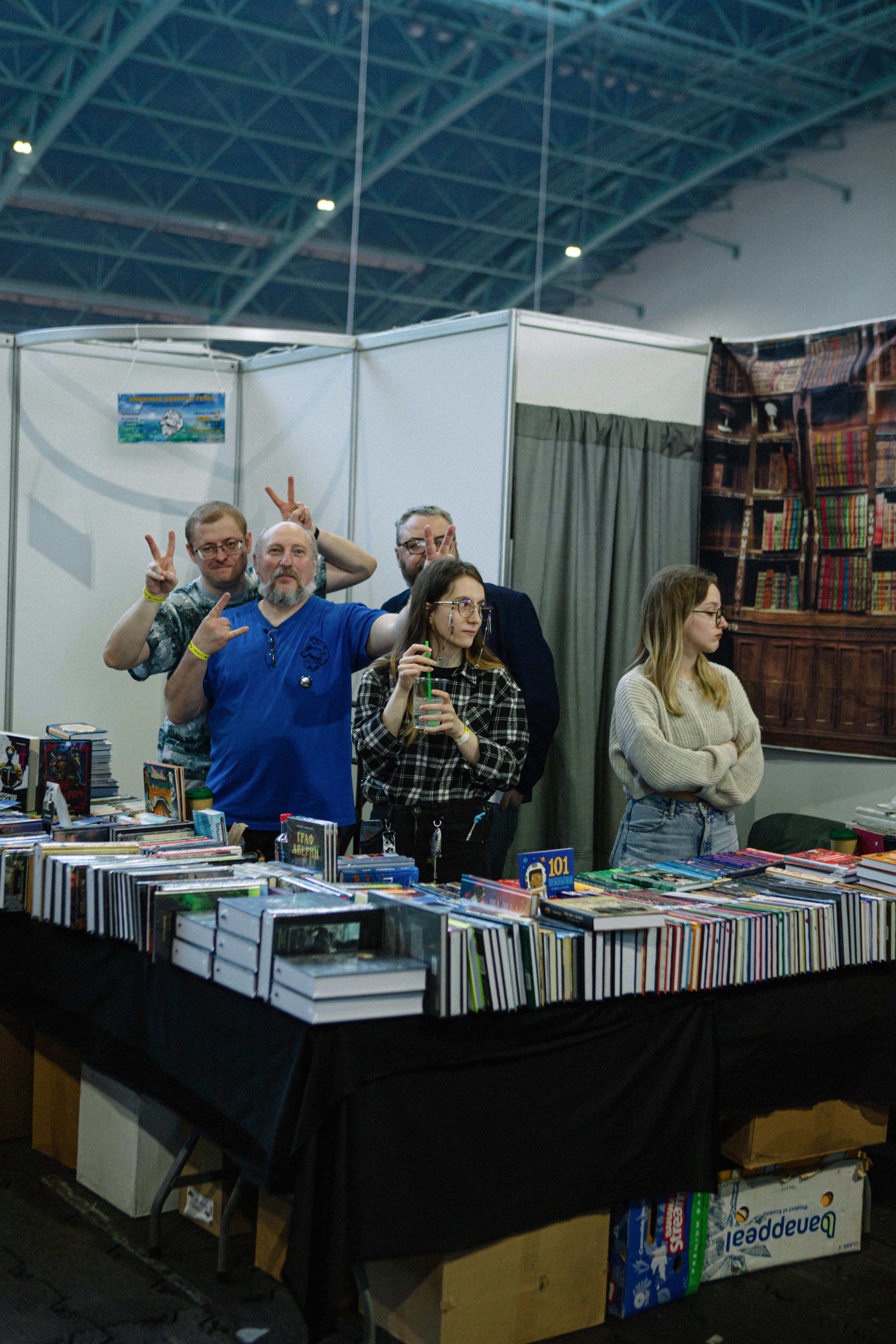 Тёмные Материи, 2026. Портретный фотограф в Минске