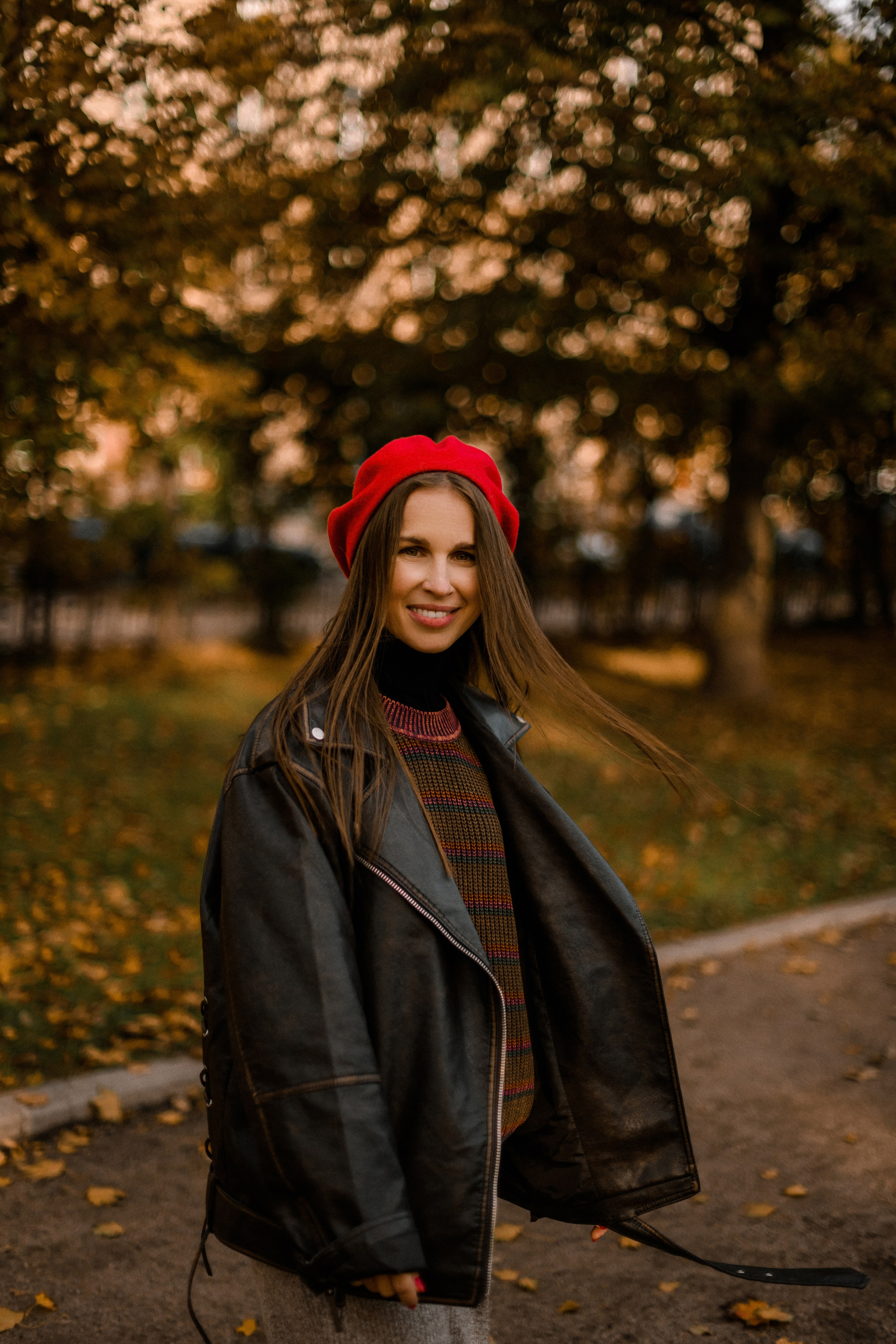 Люба и Коля. Осень на Петроградке. Свадебный фотограф в Санкт-Петербурге София Шубик