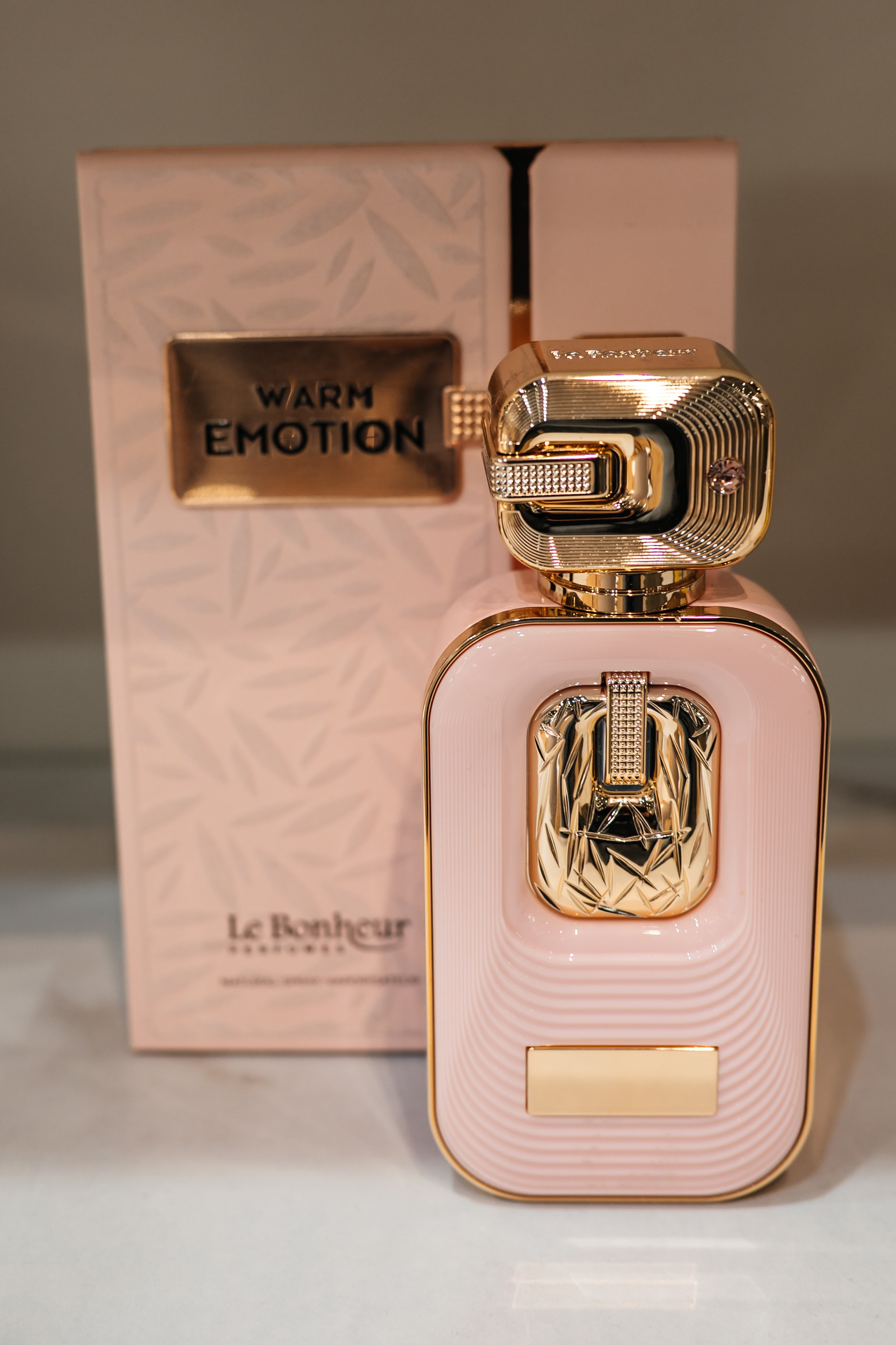 Almas parfumes Intersharm 2025. Фотограф в Москве Елена Брюханова