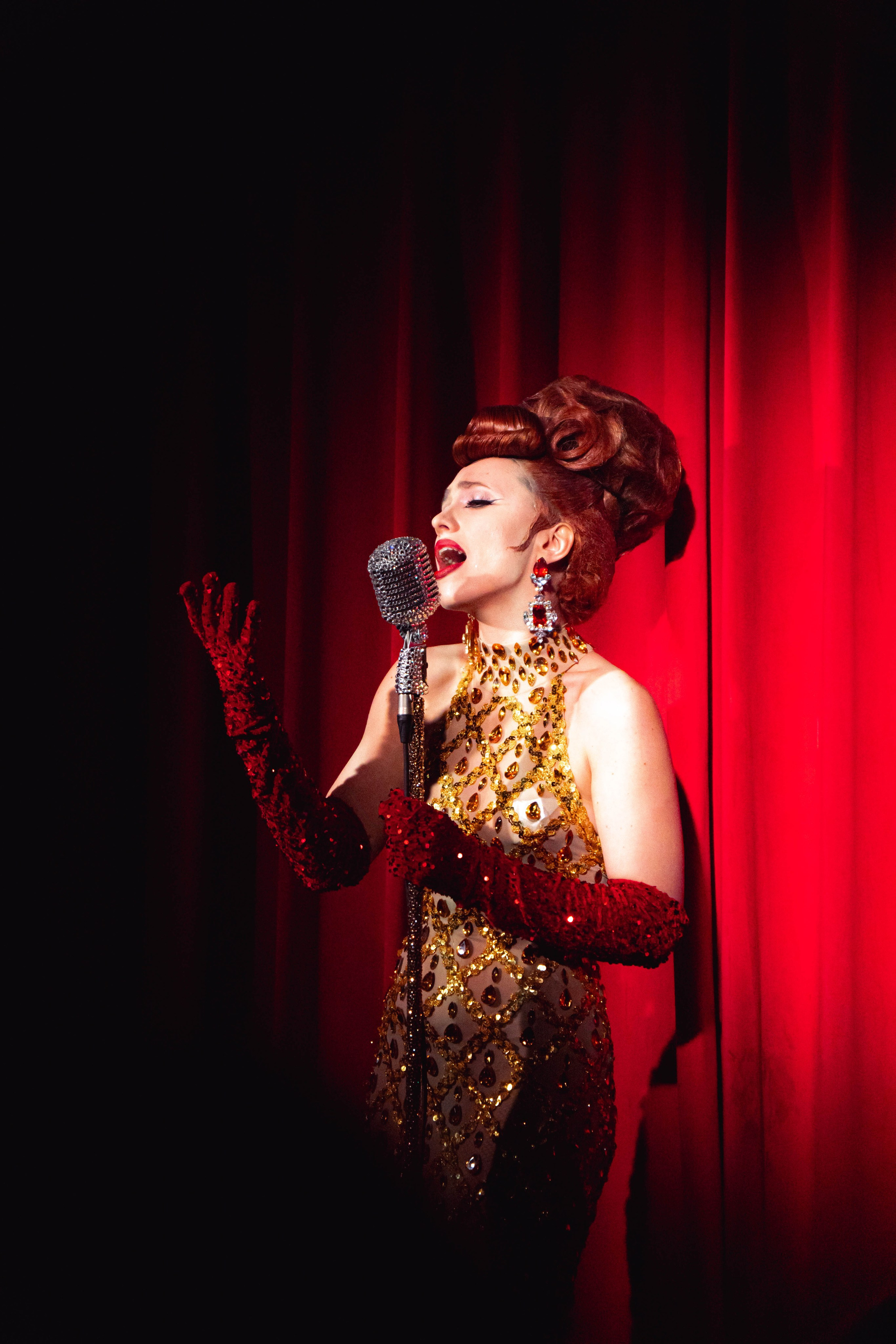 Бурлеск-кабаре SIRENCE. Со стороны / репортажный фотограф в СПб