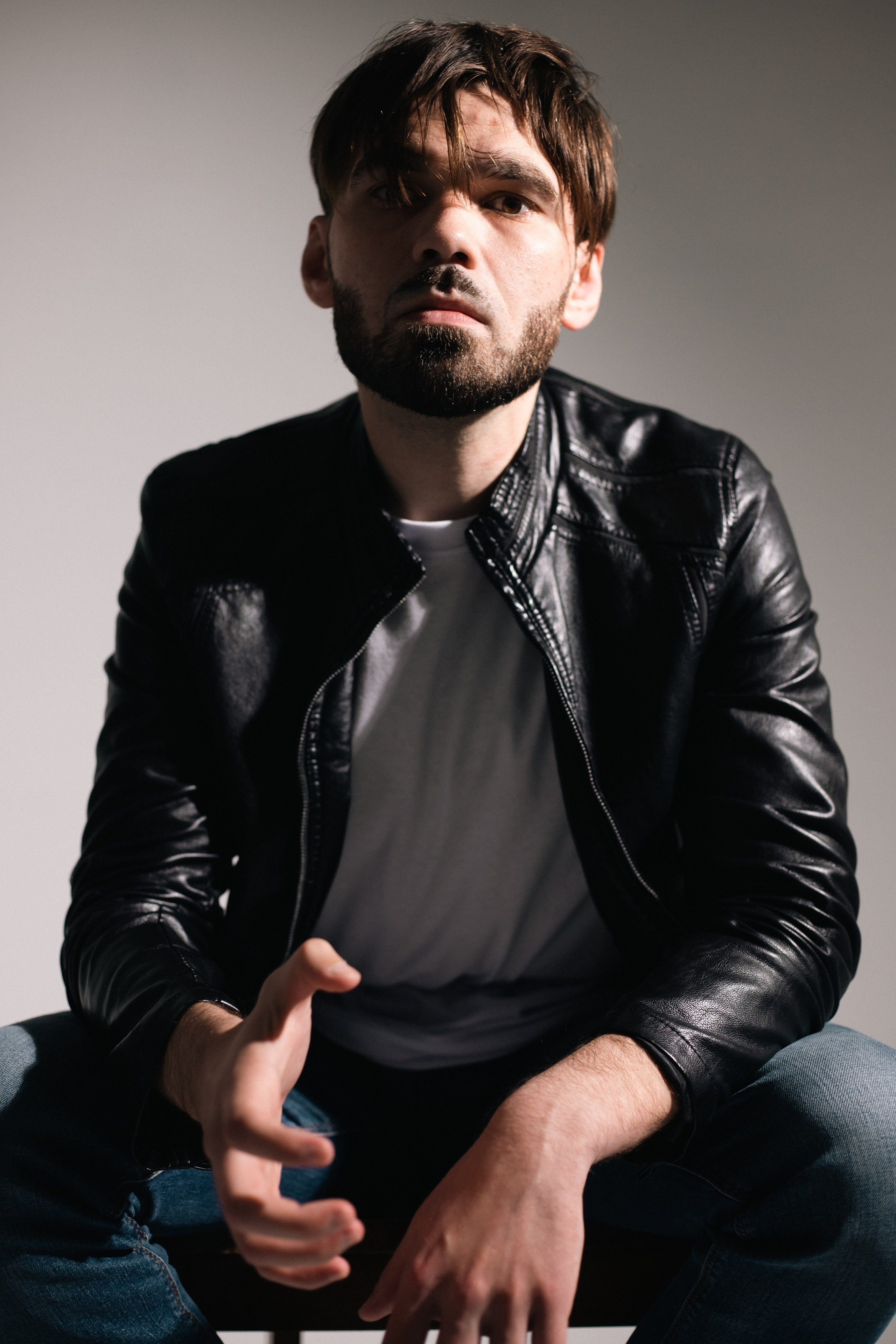 Роман. Фотограф в Тюмени Даша Михнова. Портреты, фотопроекты, фотодни