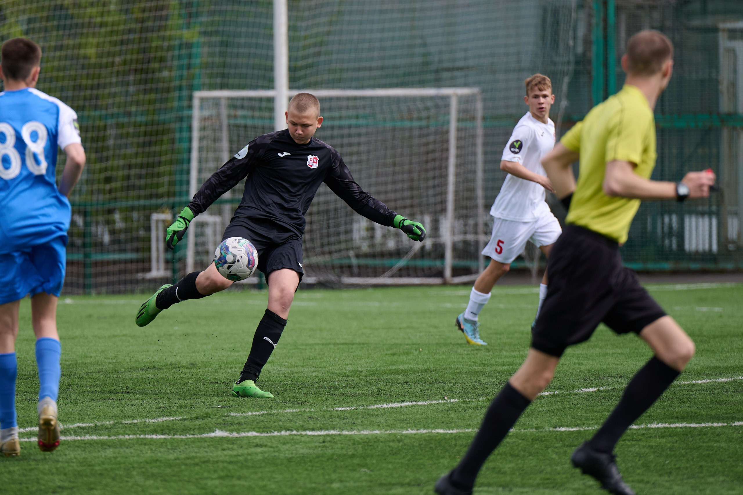 1 тур ЮФЛ Приволжье 2024. «Зенит-Ижевск» — «Челябинск-ОСШ». Спортивный репортажный фотограф в Ижевске Сергей Мерзляков