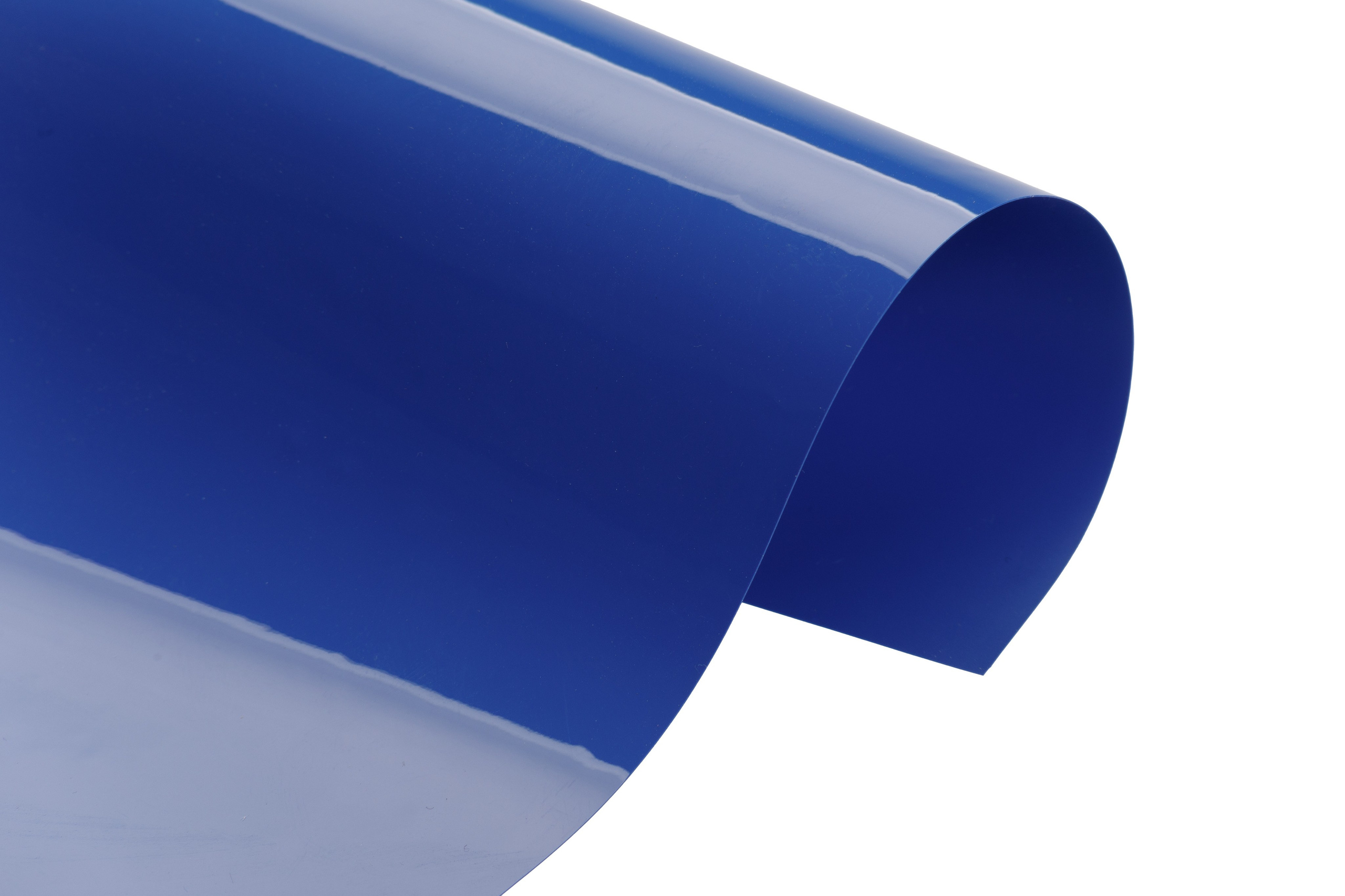 На белом для маркетплейсов и каталогов. Предметный фотограф Александр Трузян