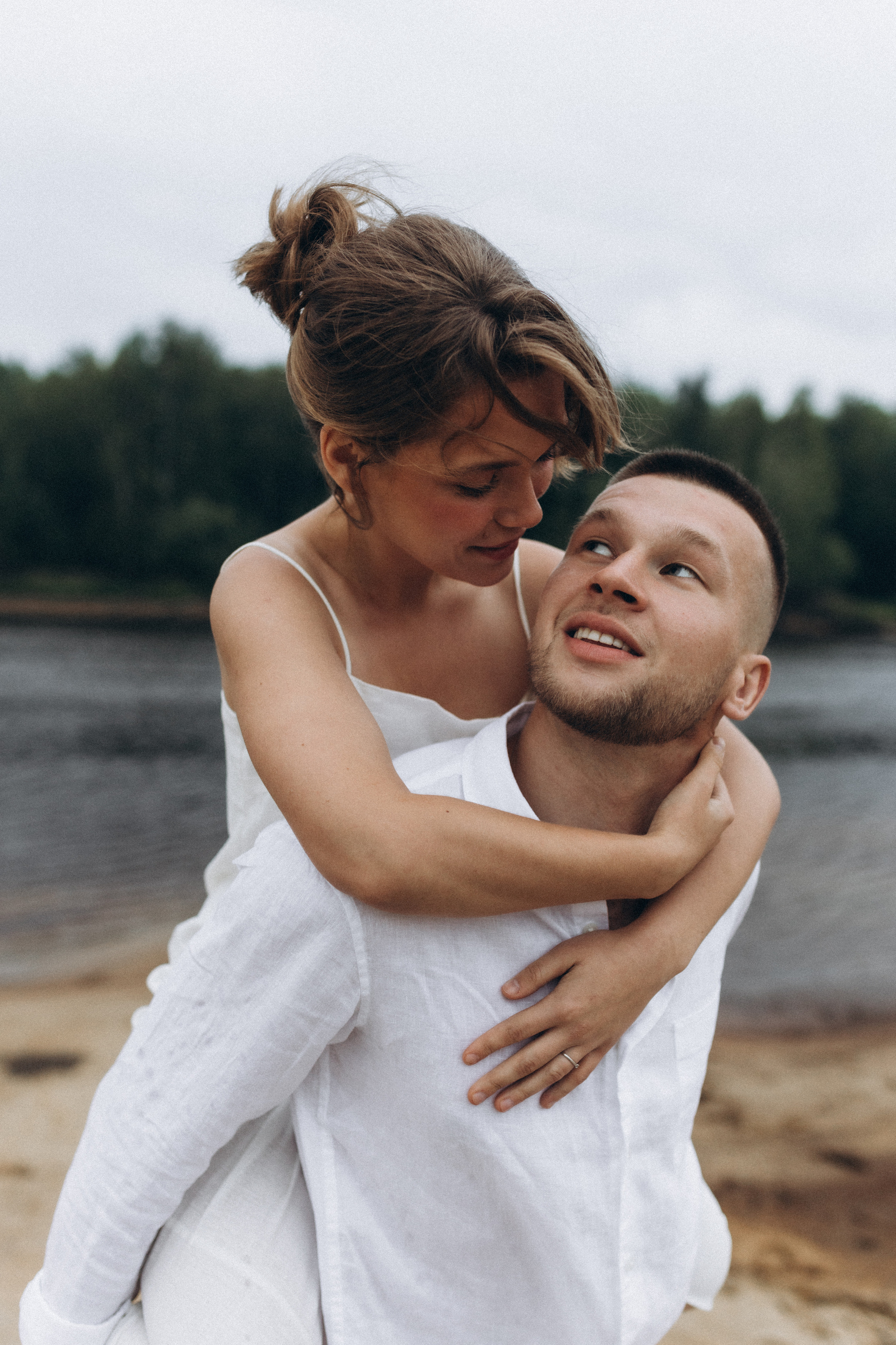 LOVE STORY (Виктория и Иван). Photographer — Regina Sal’manova. Uray