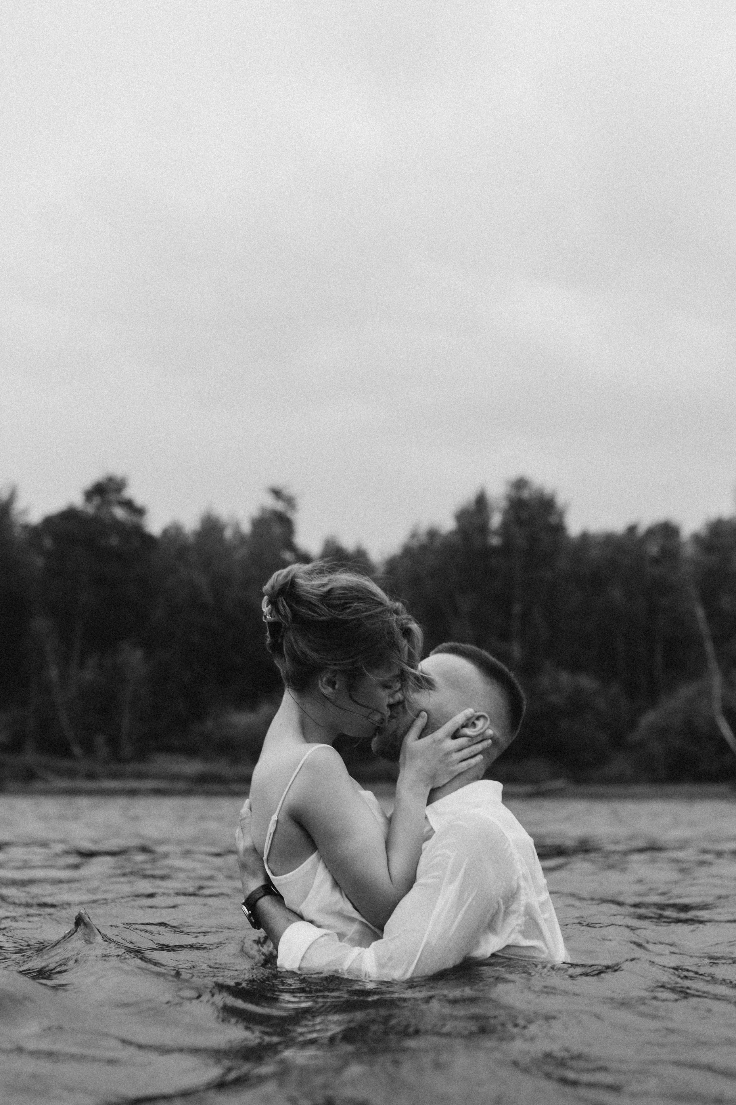 LOVE STORY (Виктория и Иван). Photographer — Regina Sal’manova. Uray