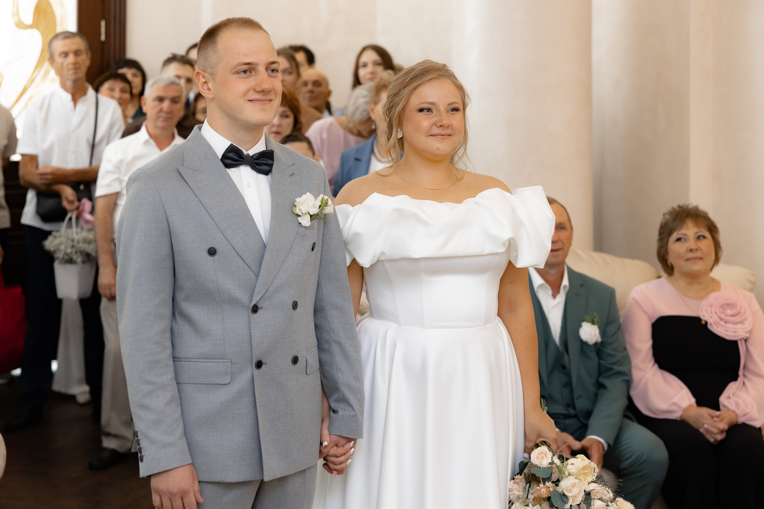 Полина и Илья. Свадебный и семейный фотограф в Челябинске. Аврамец Анна