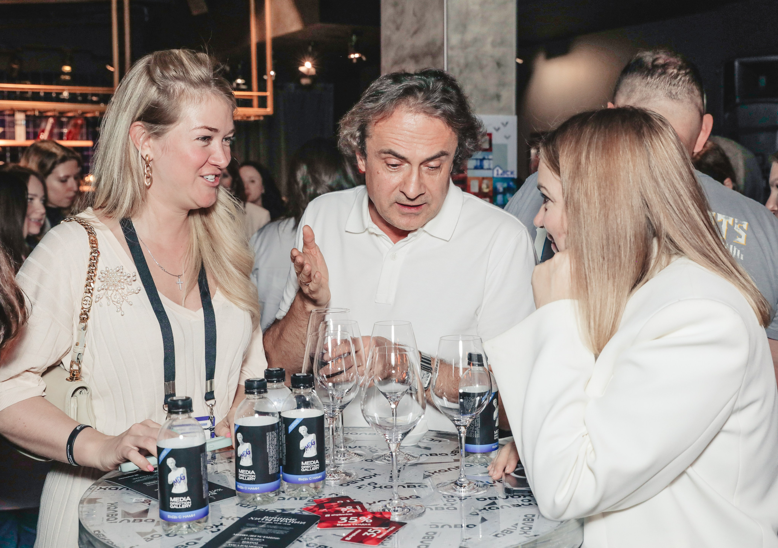 Дегустация от SimpleWine. Фотографии Media Direction Group