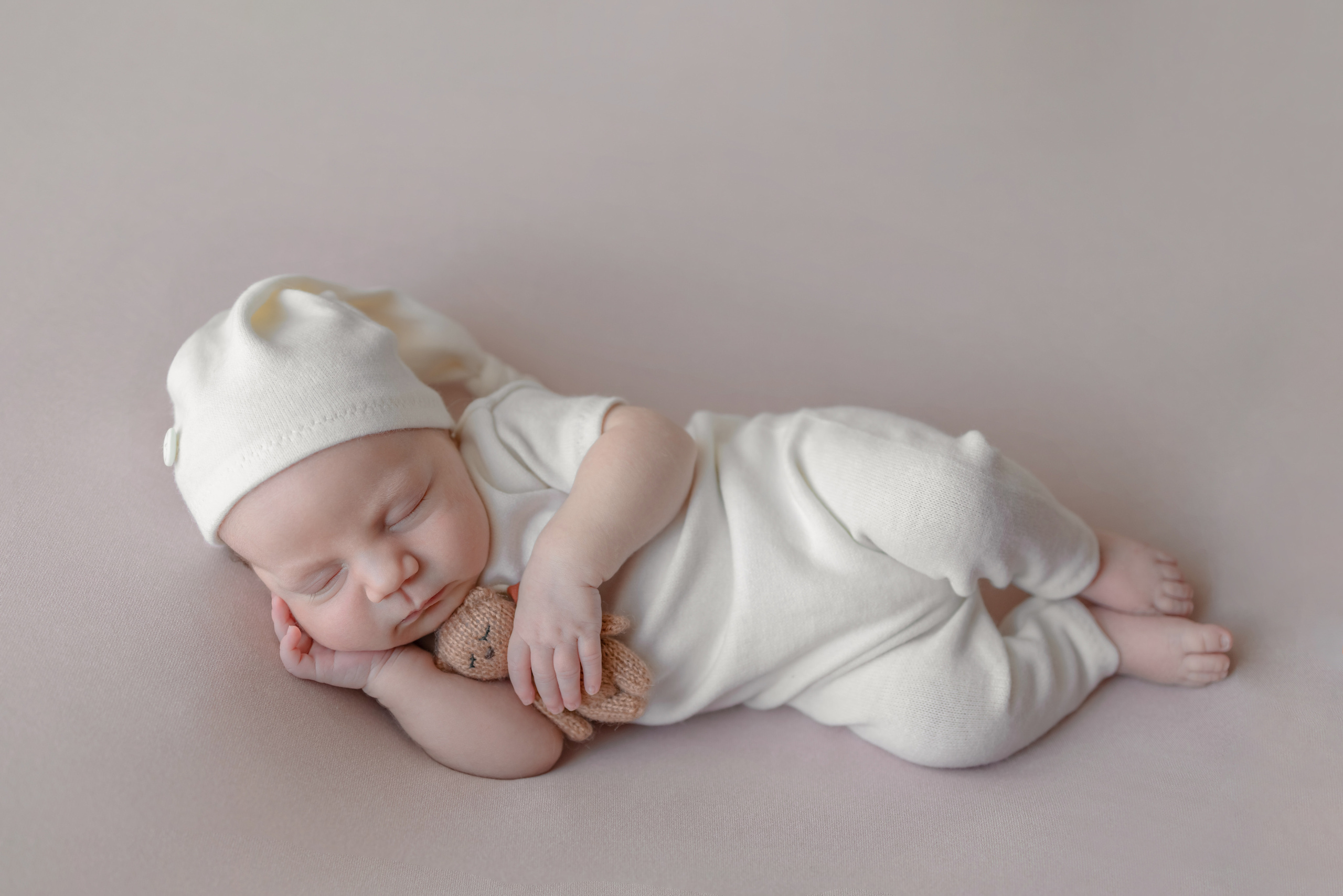 ФОТОСЕССИЯ НОВОРОЖДЕННЫХ В КЛАССИЧЕСКОМ СТИЛЕ. ВАЛЕНТИНА САМОЙЛОВА фотограф в Екатеринбурге